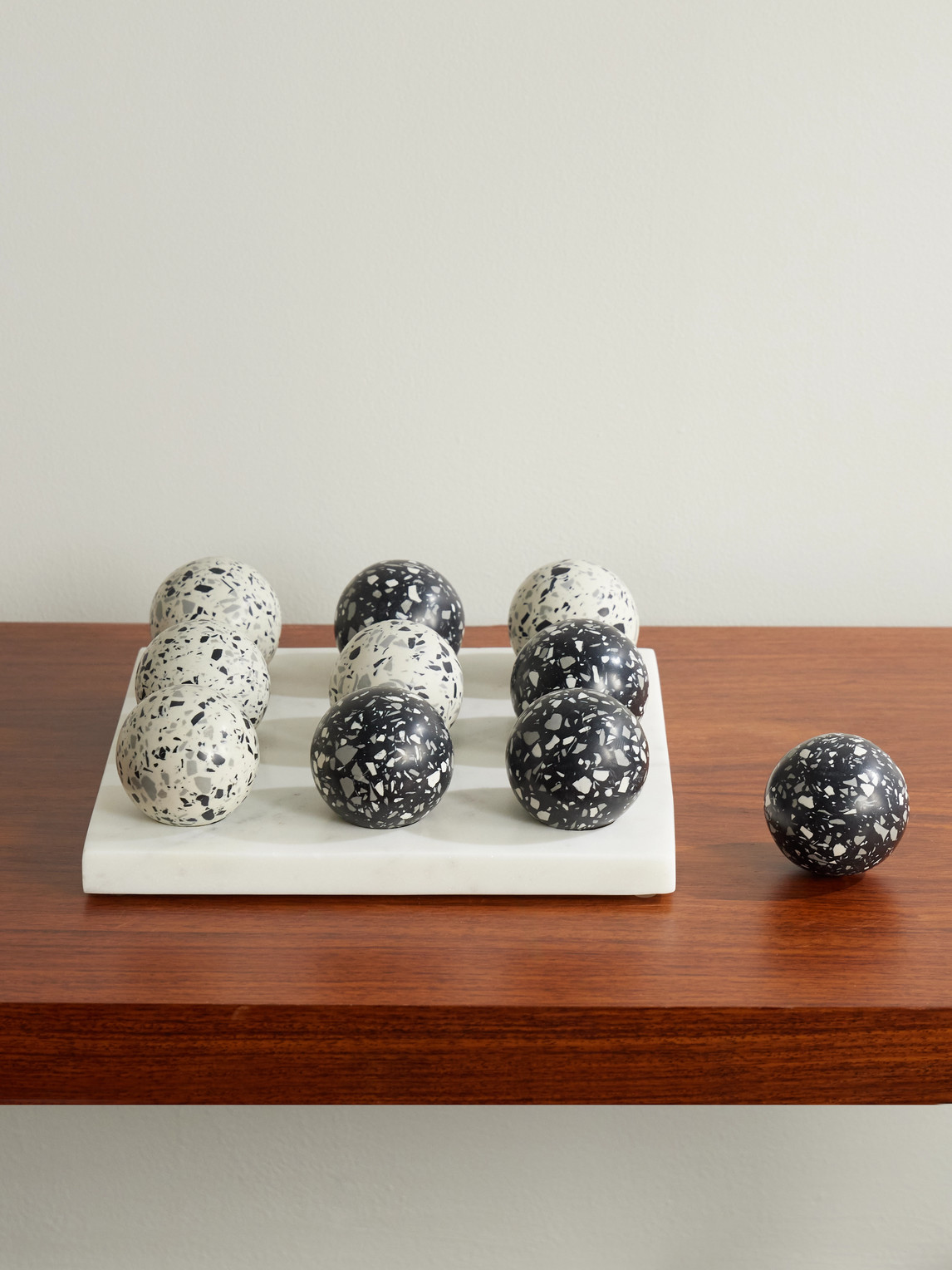 Pietra Stone Tic-Tac-Toe Set