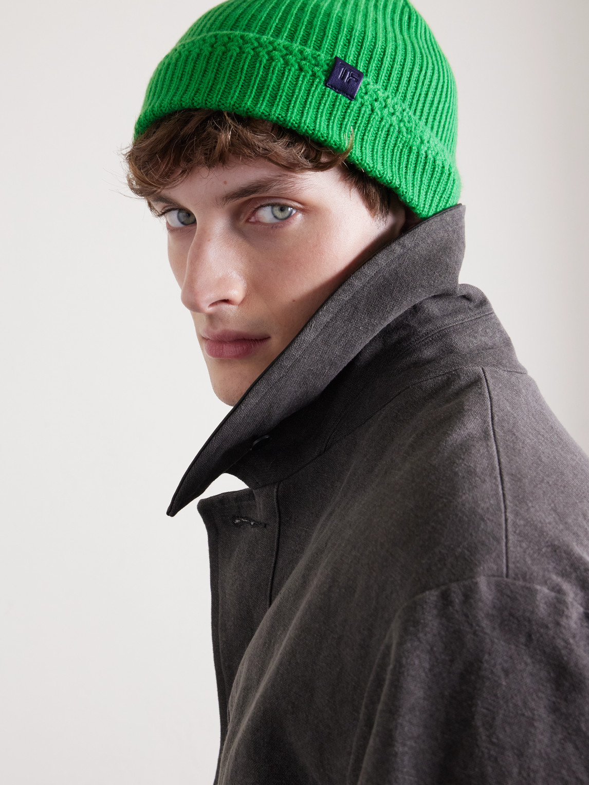 Tom Ford Ribbed Cashmere Beanie In Green