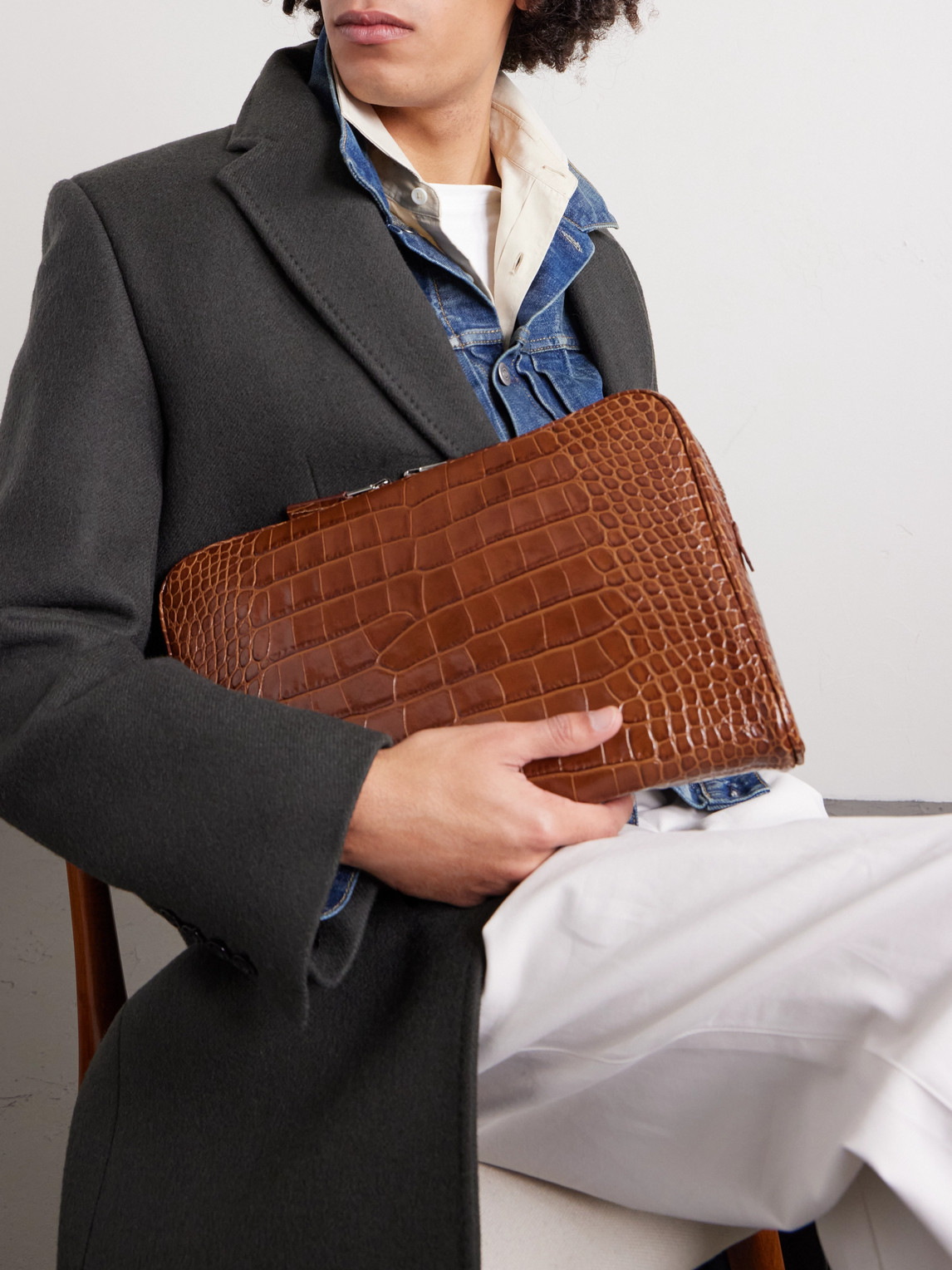 Tom Ford Croc-effect Leather Pouch In Brown