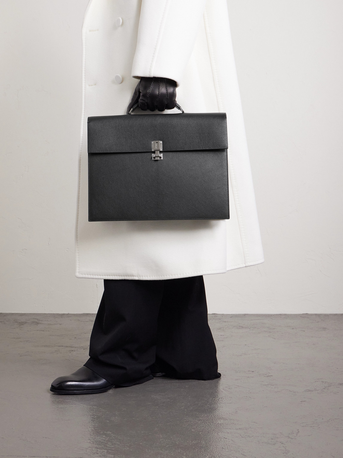 Tom Ford Full-grain Leather Briefcase In Black