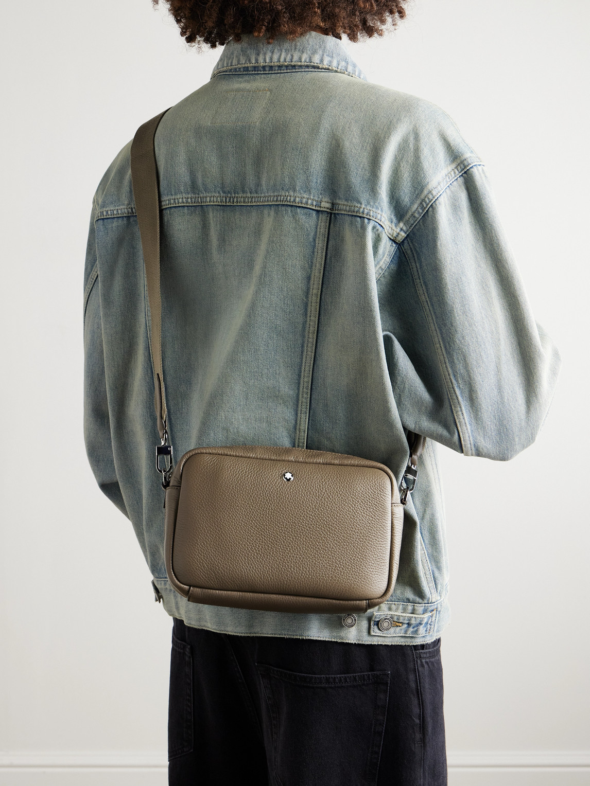 Montblanc Full-grain Leather Messenger Bag In Brown