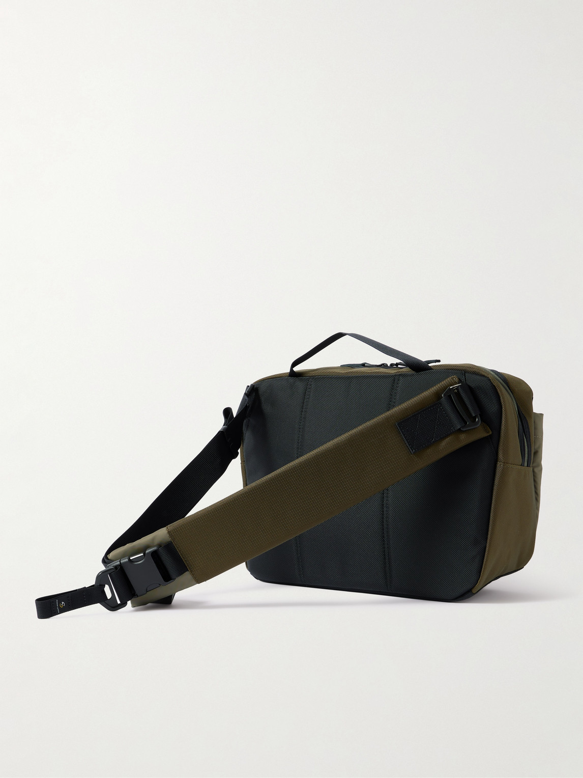  Master-piece - Scramble Shell And Nylon Oxford Messenger Bag - Men - Green 