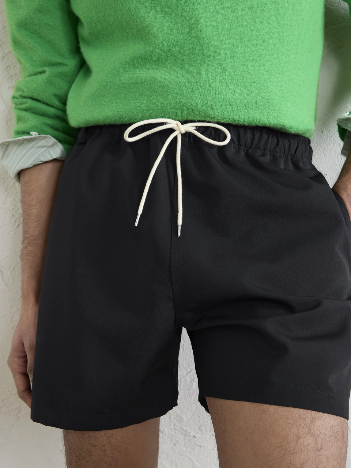 Auralee Wool Drawstring Shorts In Black