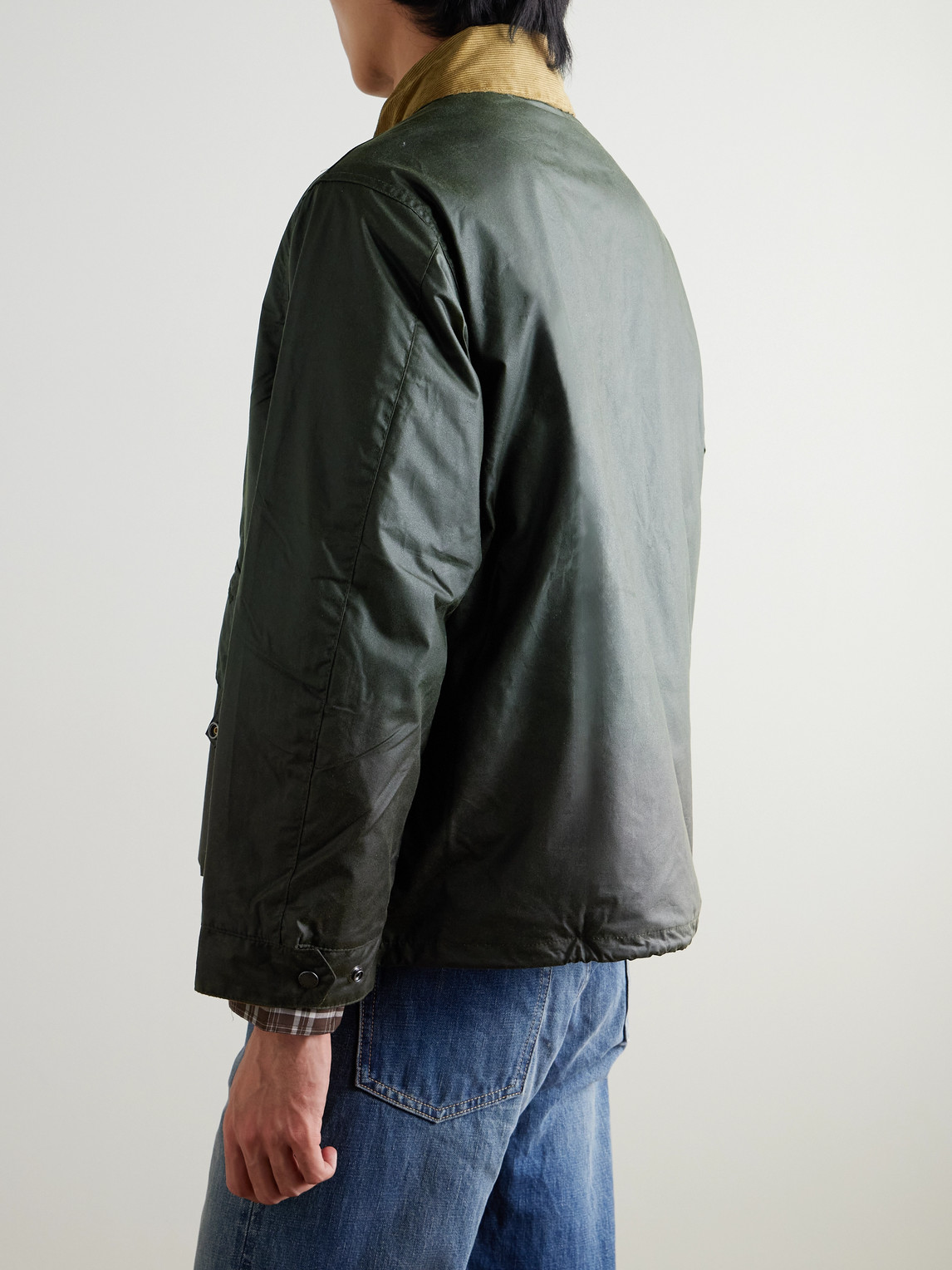 https://www.mrporter.com/variants/images/46376663162978407/bk/w1000.jpg