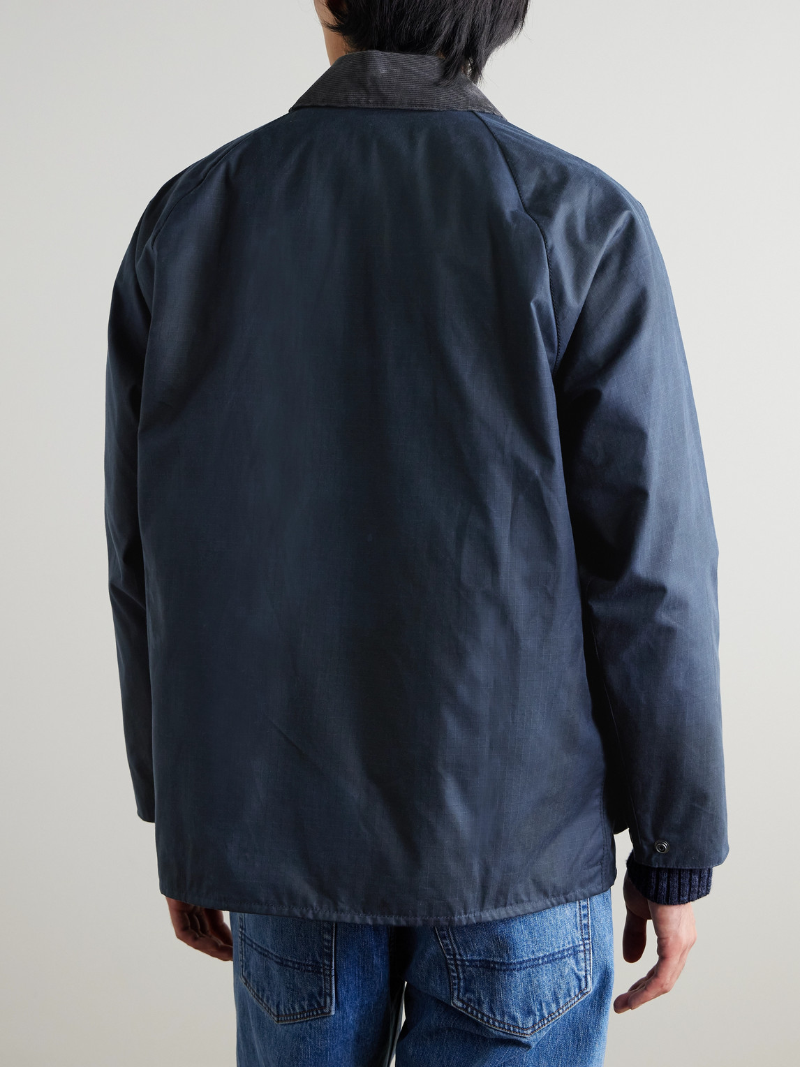 https://www.mrporter.com/variants/images/46376663162978425/bk/w1000.jpg