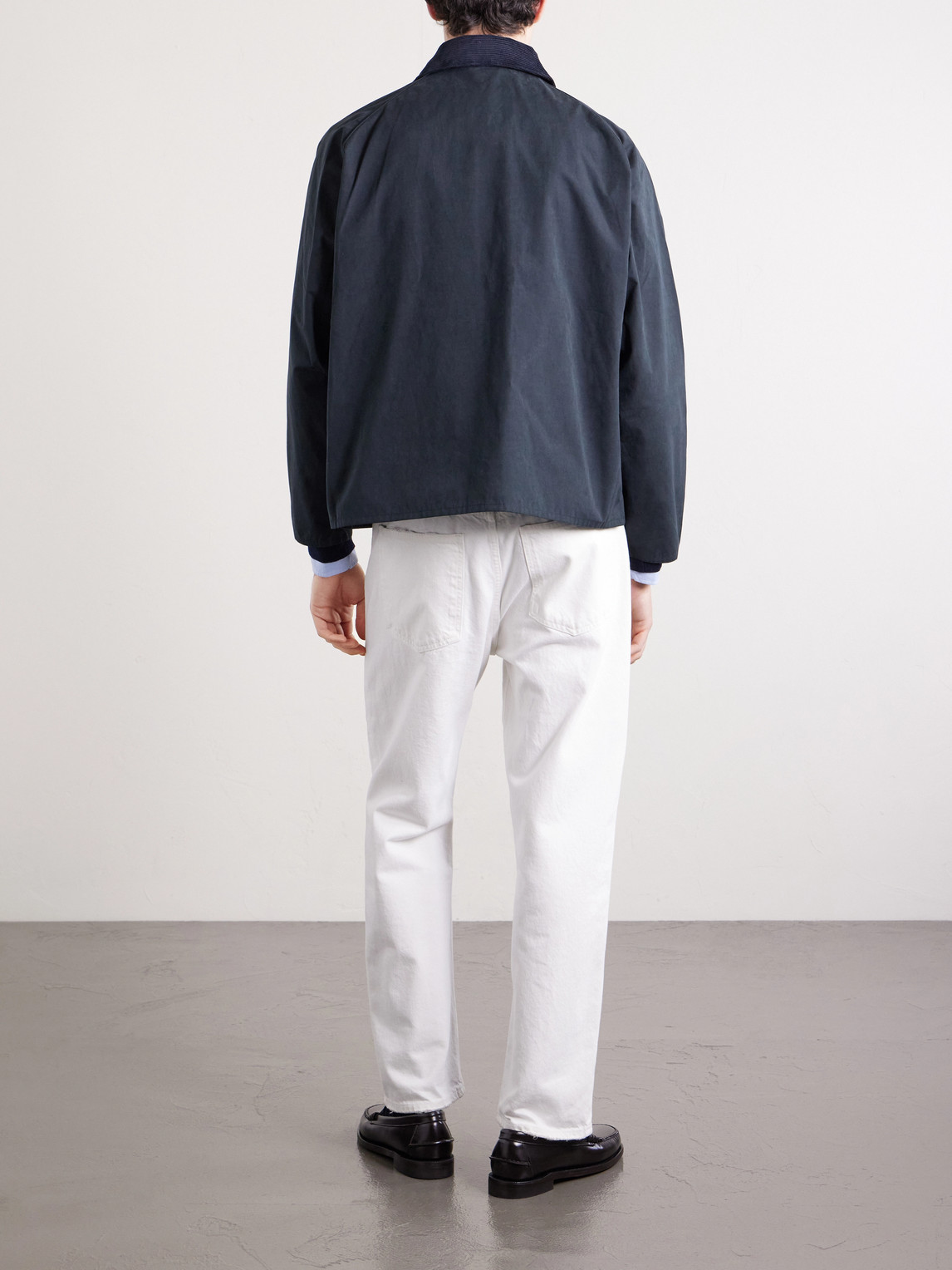 https://www.mrporter.com/variants/images/46376663162978426/bk/w1000.jpg