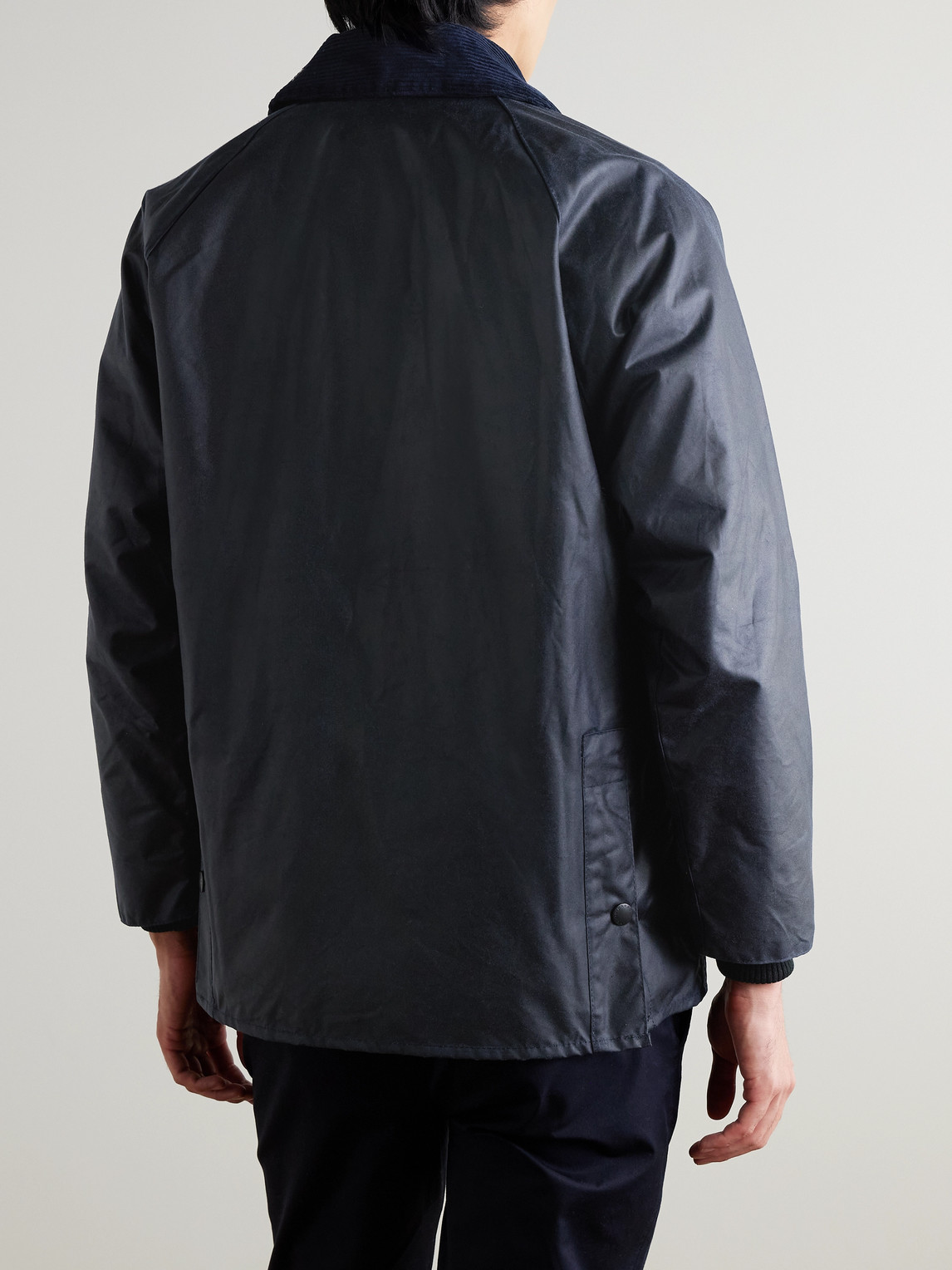 https://www.mrporter.com/variants/images/46376663162978483/bk/w1000.jpg