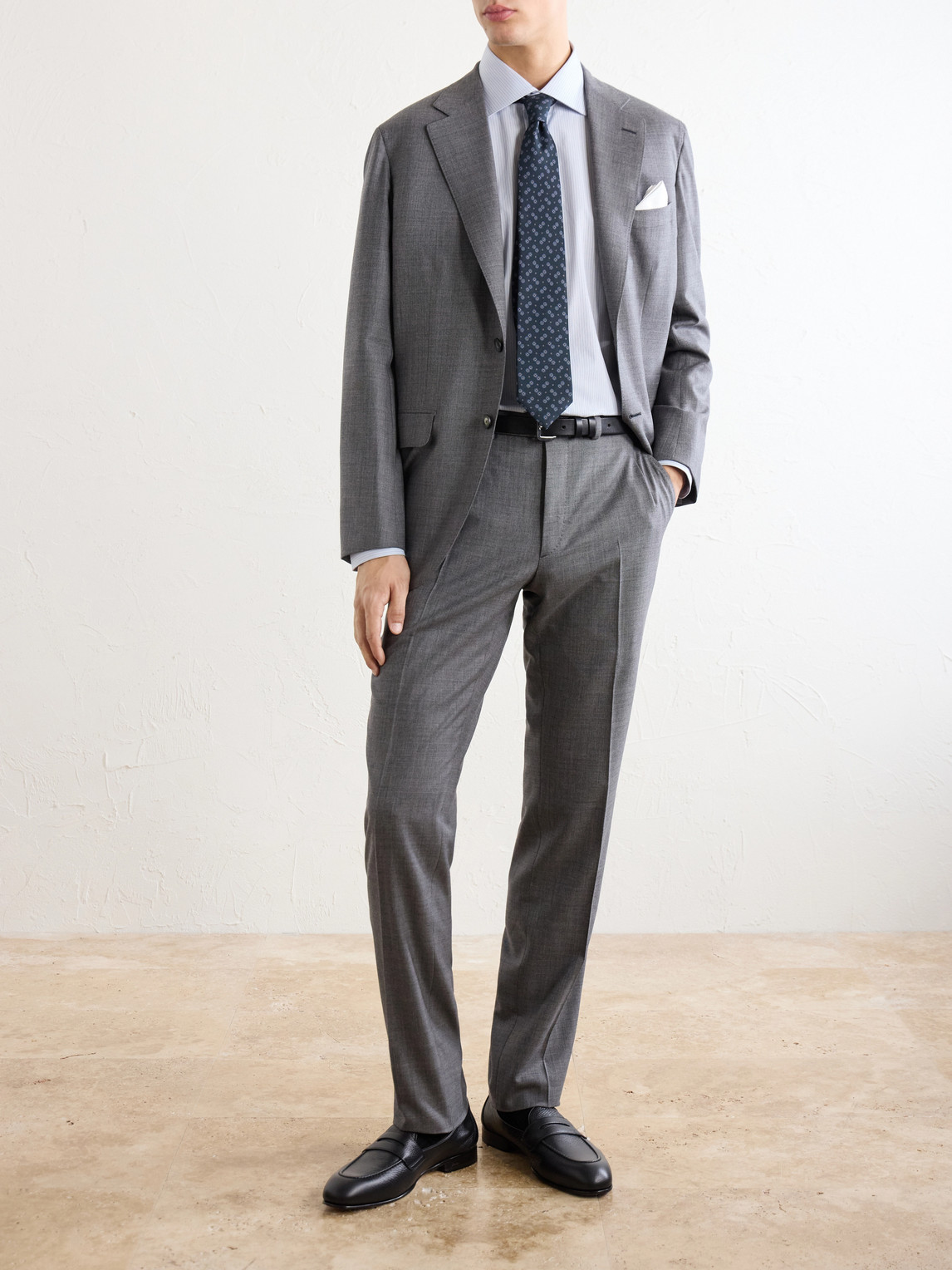Cutaway-Collar Striped Cotton-Poplin Shirt