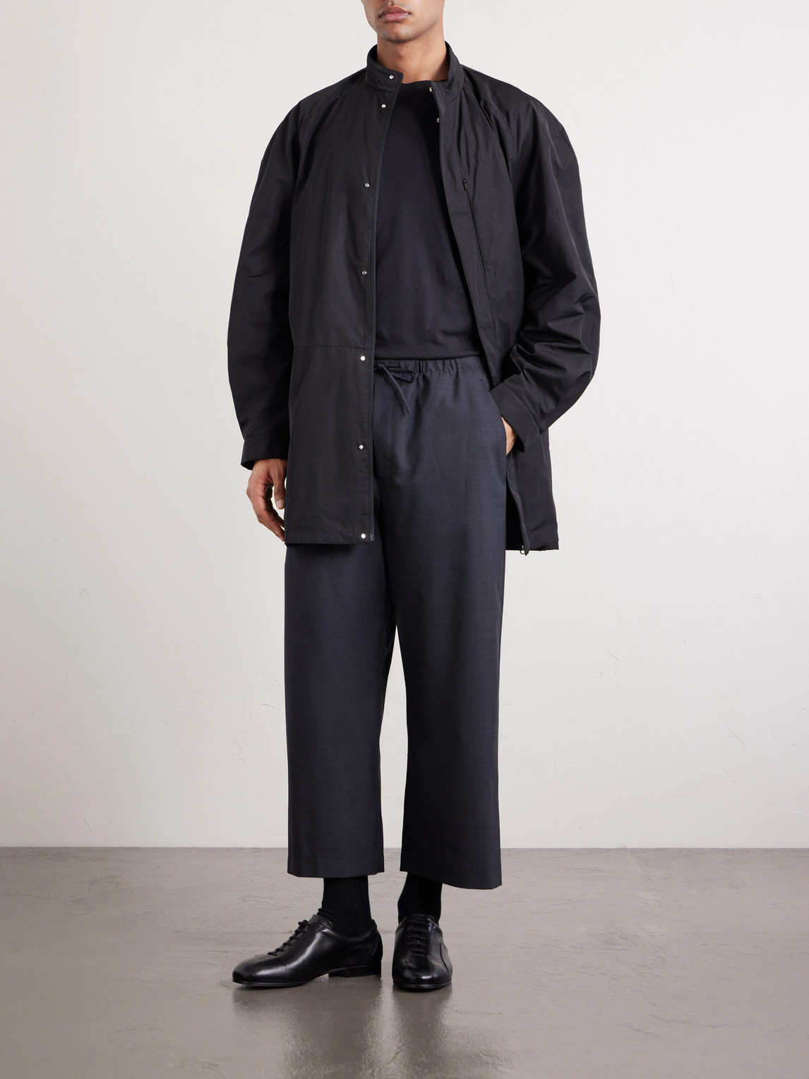 Amomento Safari Shell Jacket In Black