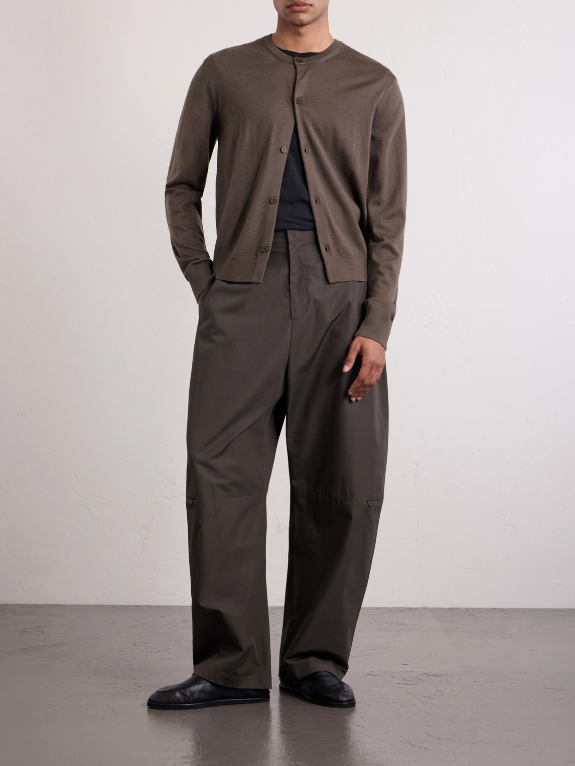 Barrel-Leg Cotton Trousers