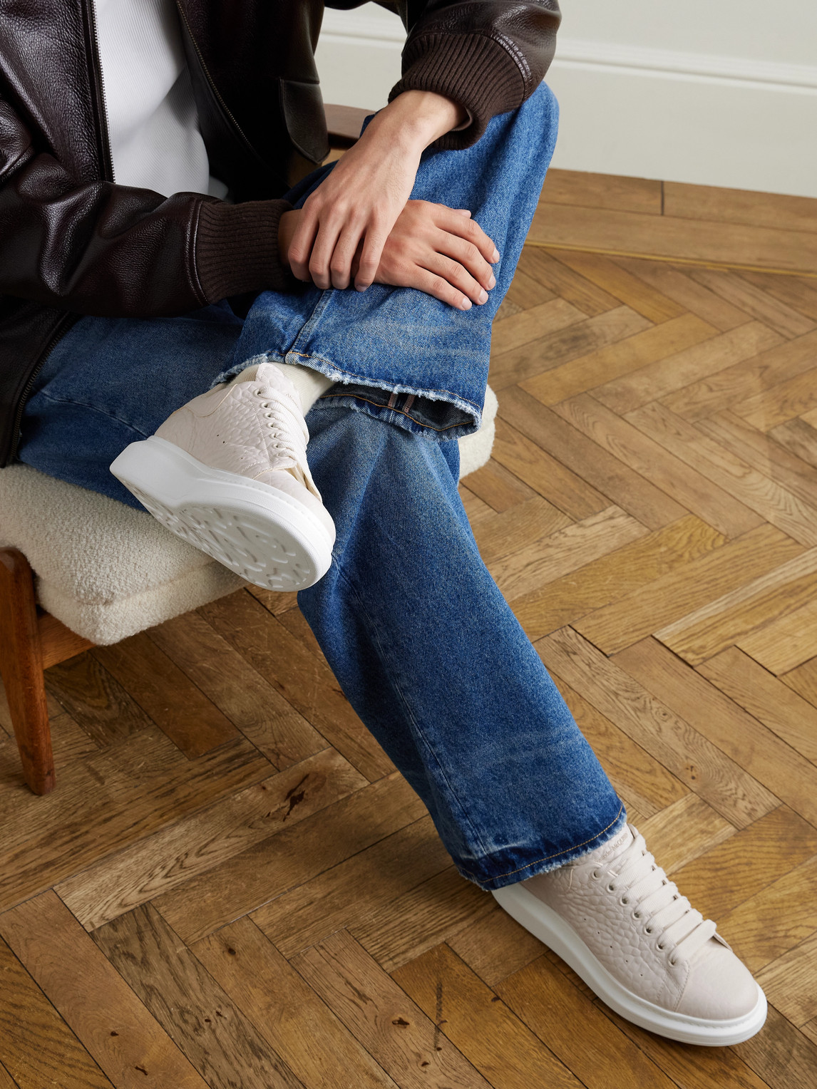 Alexander Mcqueen Exaggerated-sole Textured-leather Sneakers In Neutral