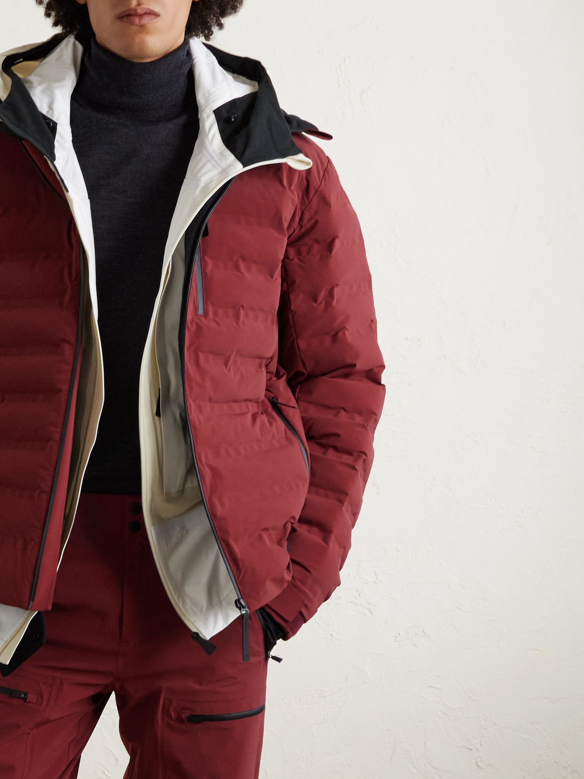  Aztech Mountain - Pyramid Quilted Hooded Ski Jacket - Men - Burgundy - S 