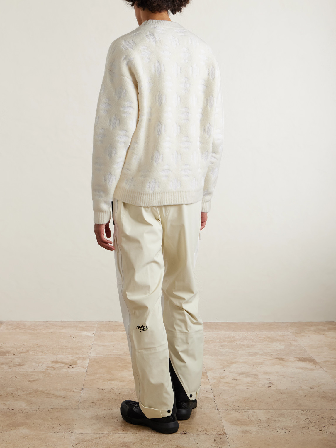  Aztech Mountain - Matthew Day Jackson Snowflake Virgin Wool-blend Sweater - Men - Neutrals - S 