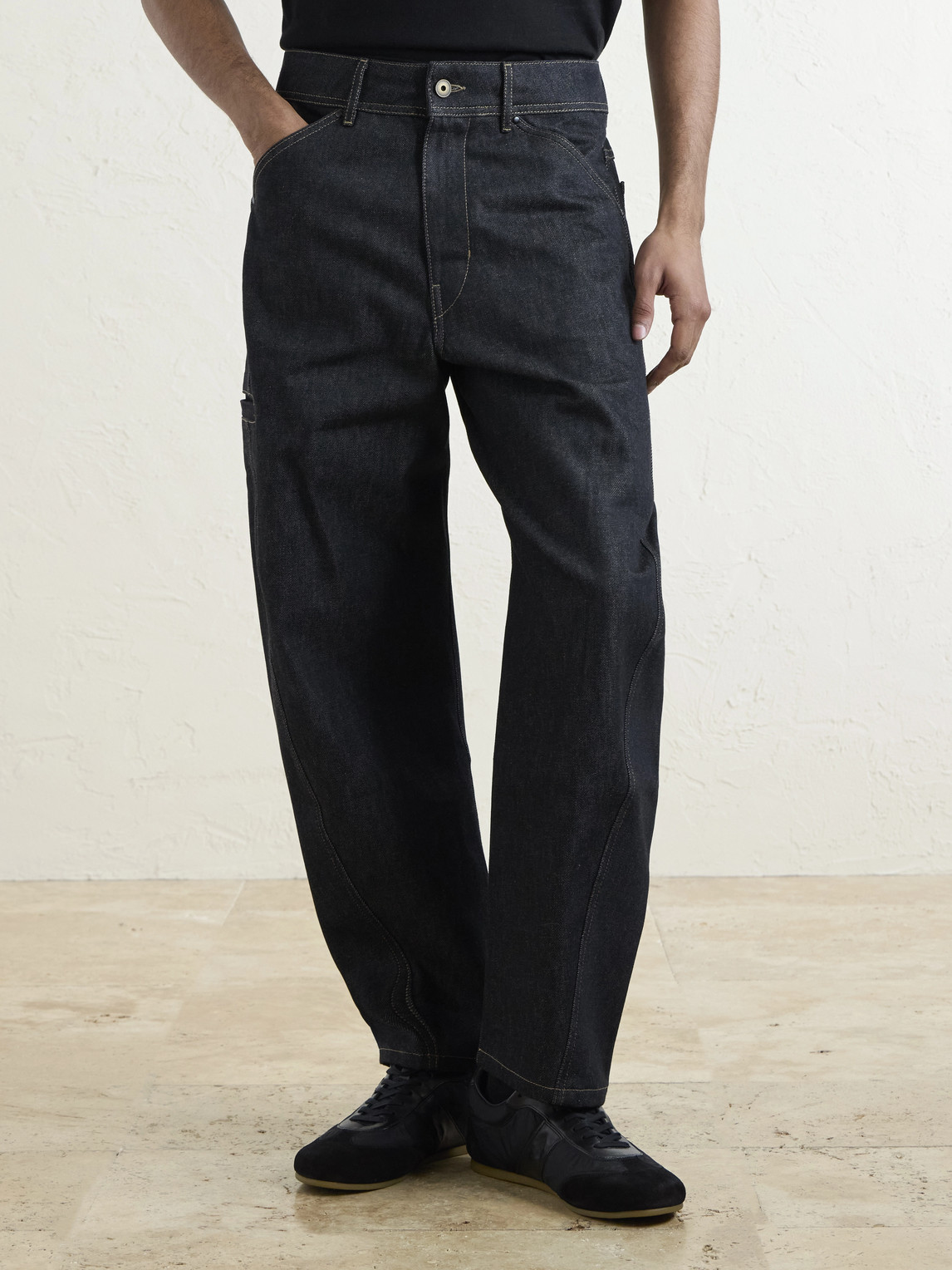 Twisted Barrel-Leg Organic Jeans