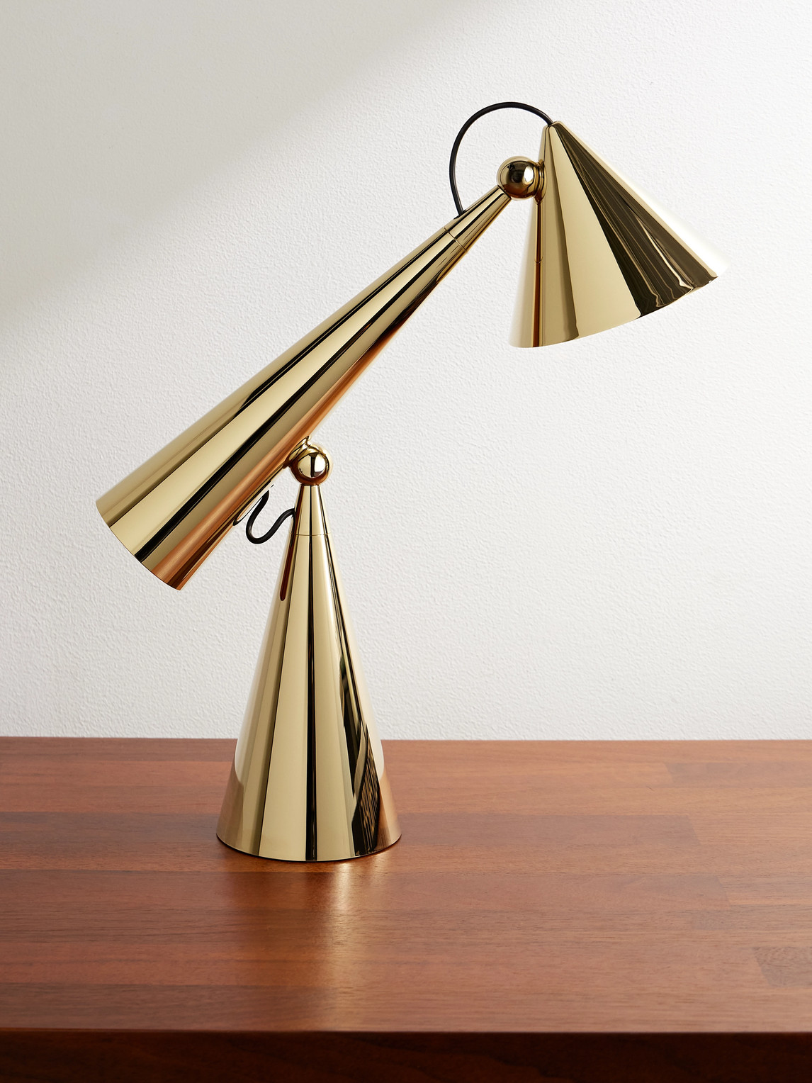Pose Portable Gold-Tone LED Lamp