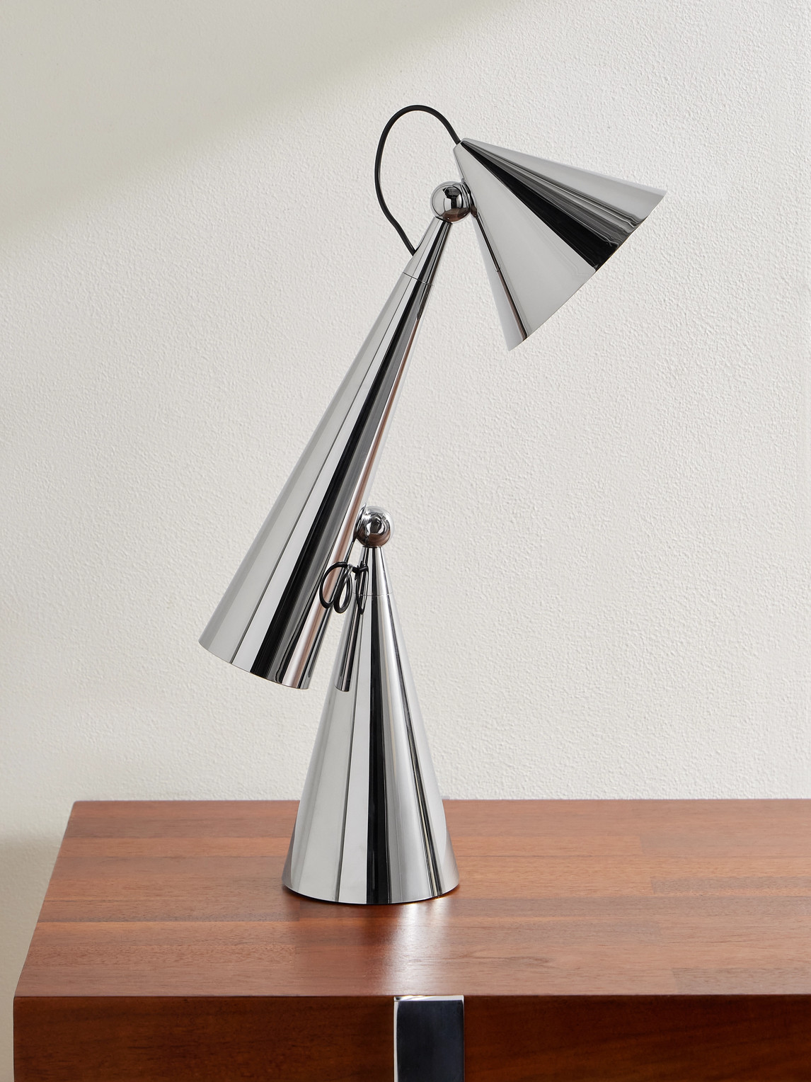 Pose Portable Silver-Tone LED Lamp