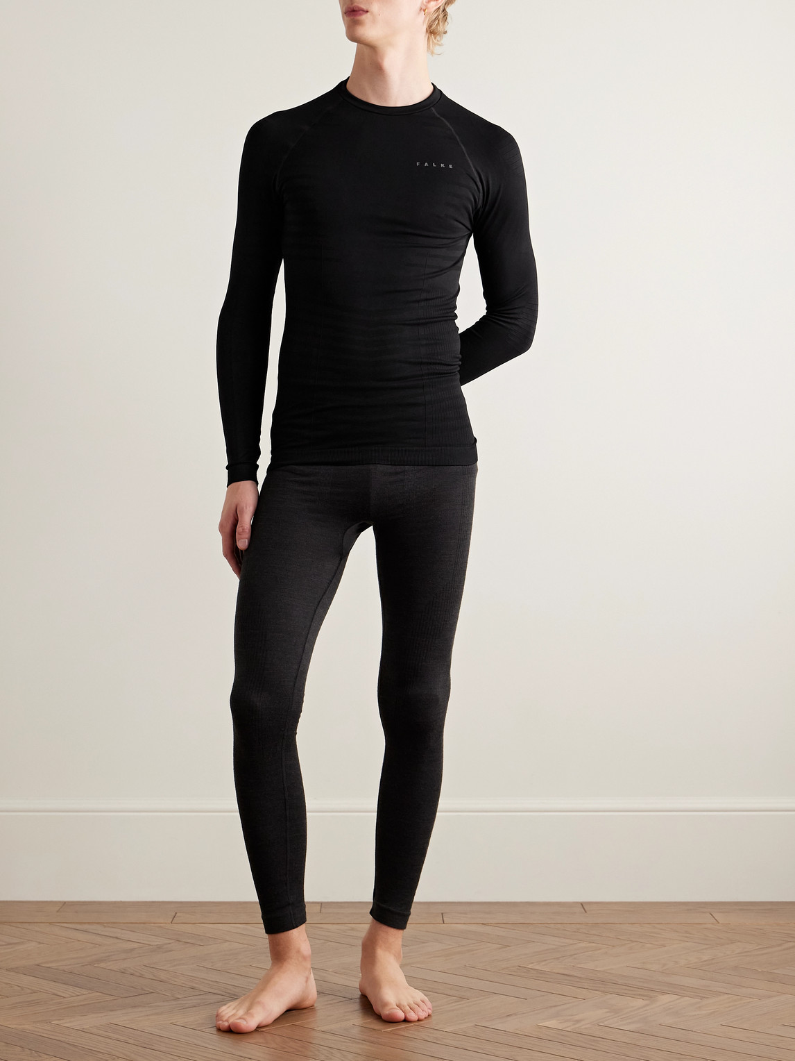 Falke Ski Base Layer In Black