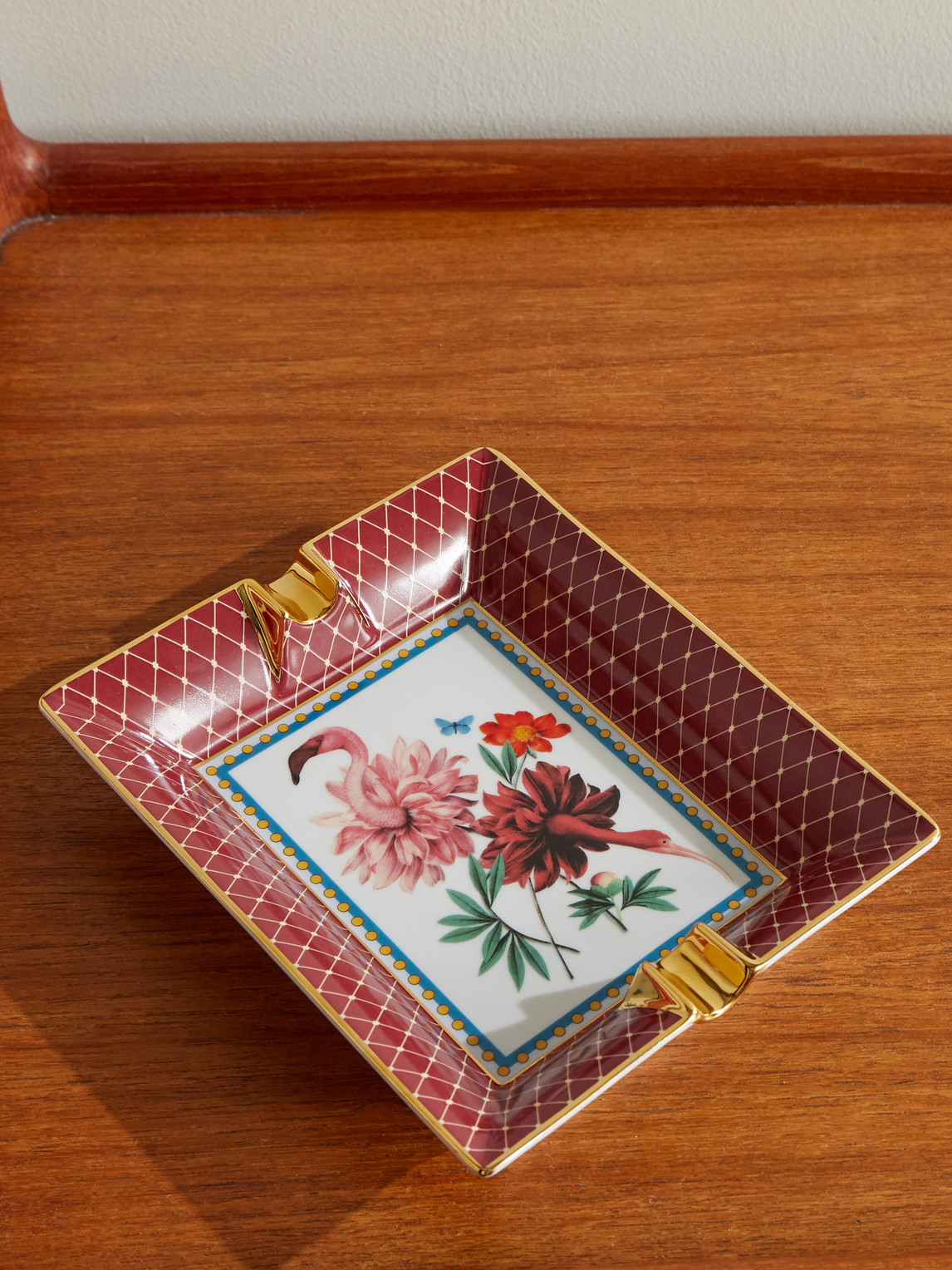 La DoubleJ – Beto Val Birdbloom Painted Porcelain Ashtray