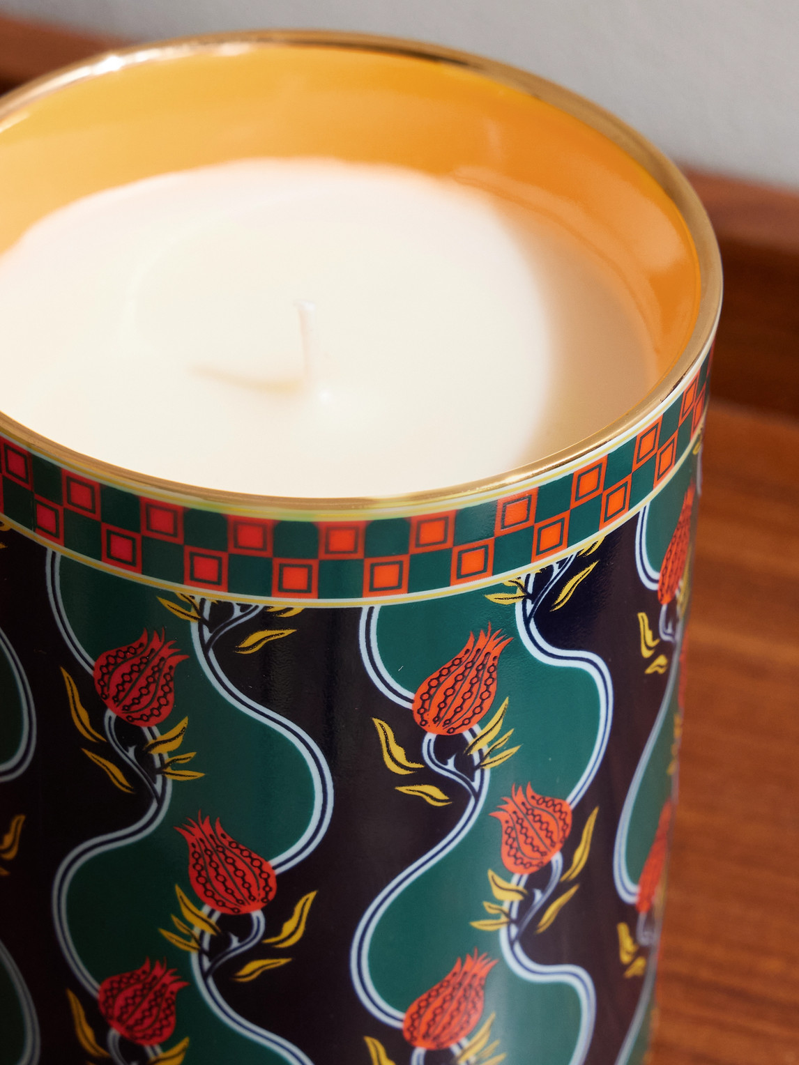  La Doublej - Gold-trimmed Porcelain Scented Candle, 320g - Men - Multi 