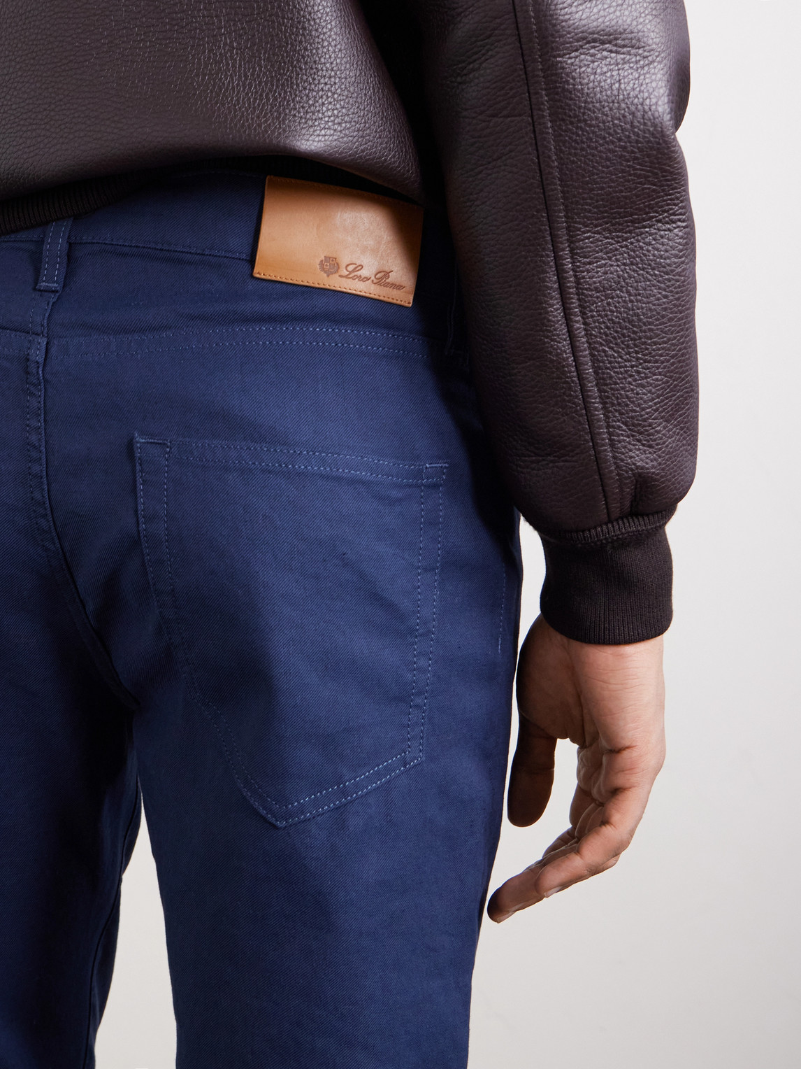 Quarona Straight-Leg Jeans