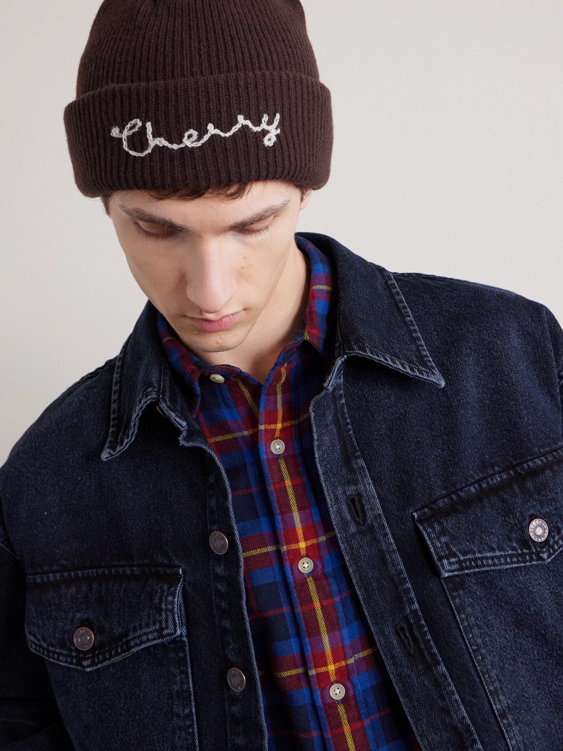 Cherry Los Angeles Logo-embroidered Ribbed Cashmere Beanie In Brown