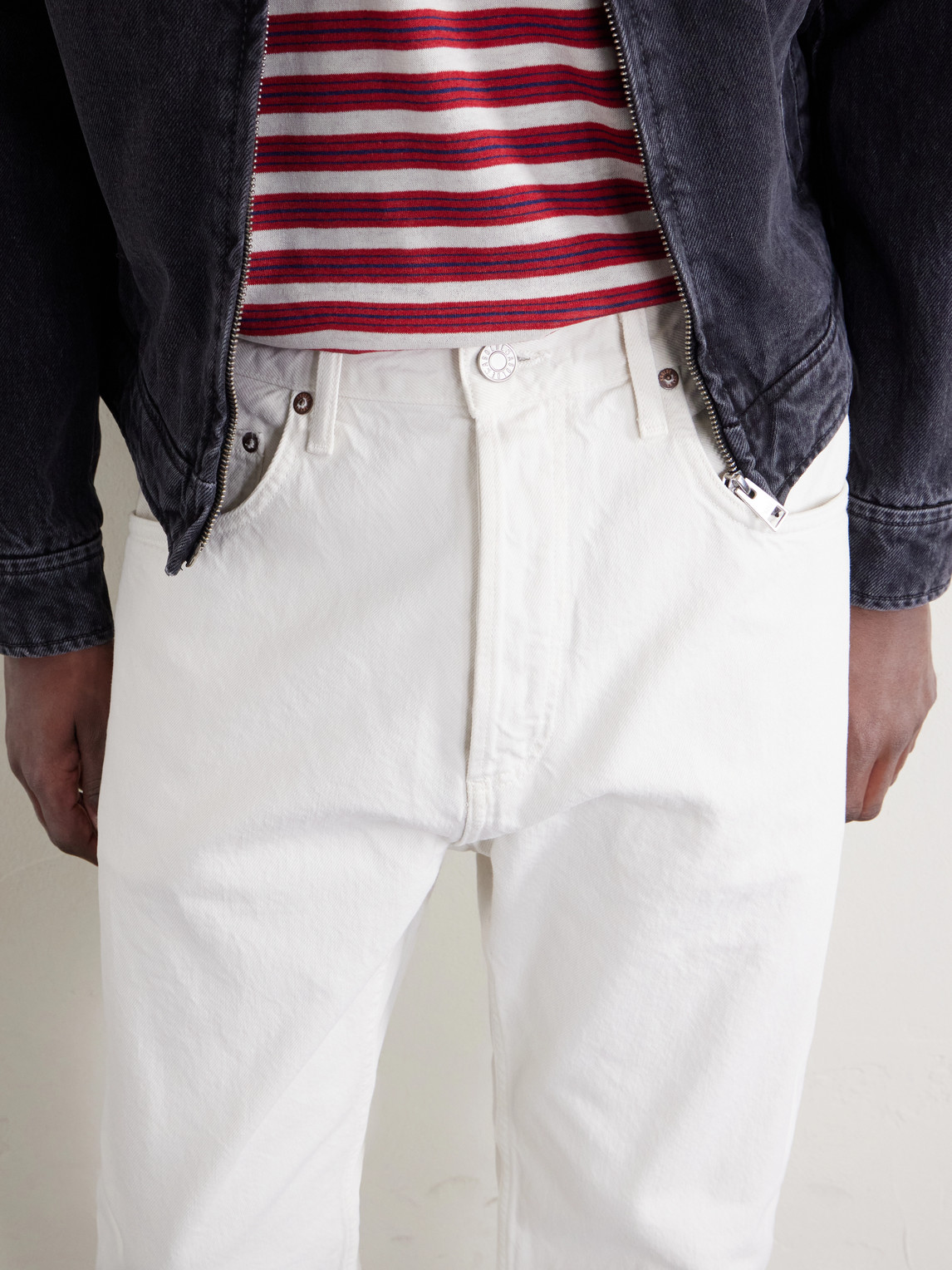 Magnus Wide-Leg Jeans