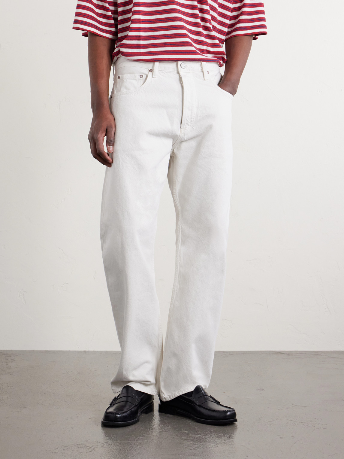 Magnus Wide-Leg Jeans