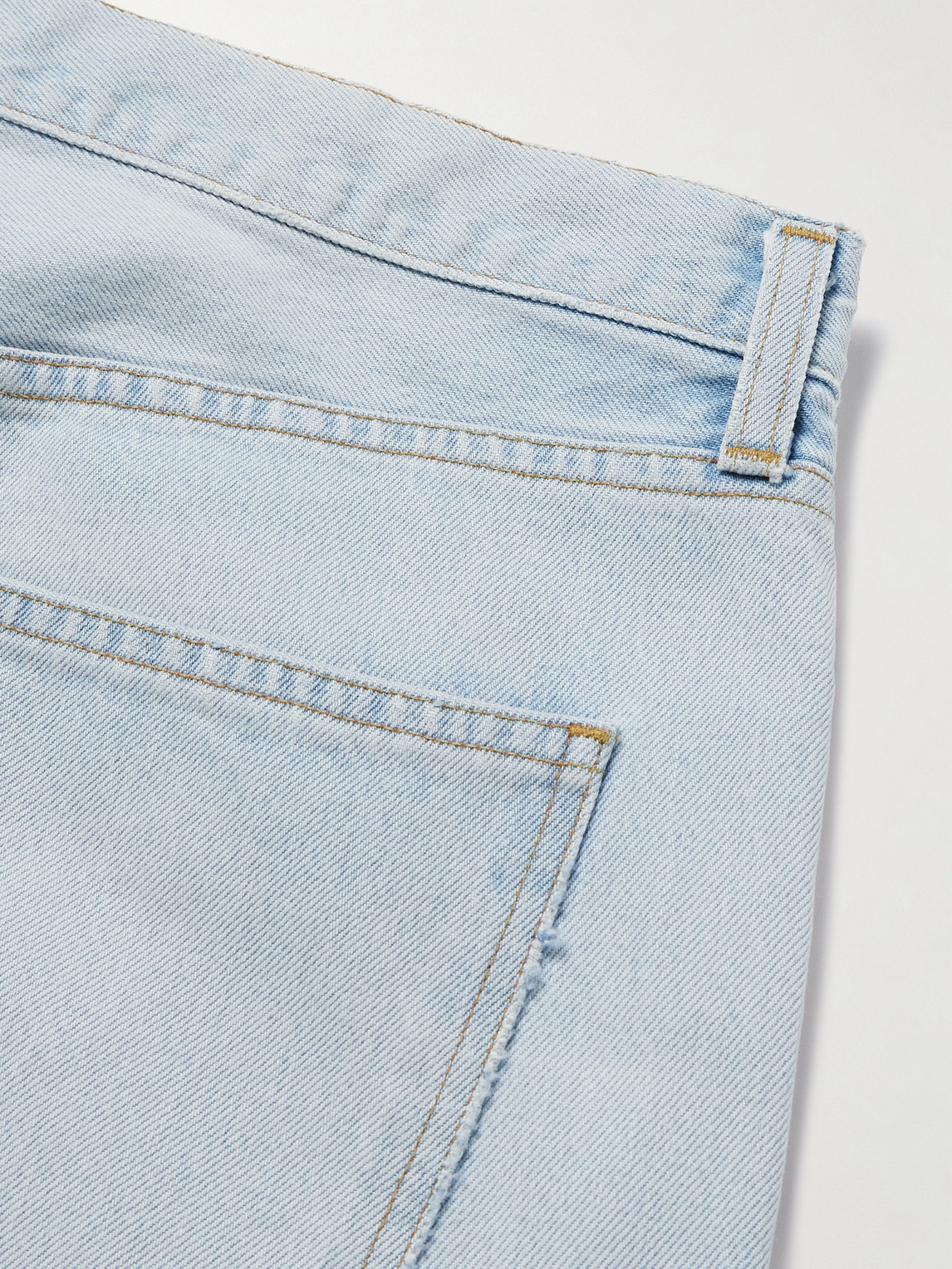 90'S Straight-Leg Jeans