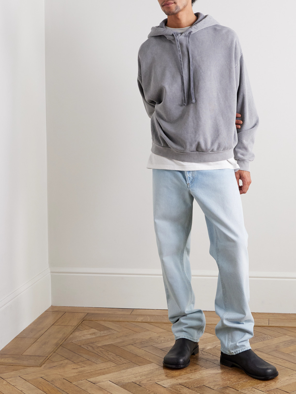 90'S Straight-Leg Jeans