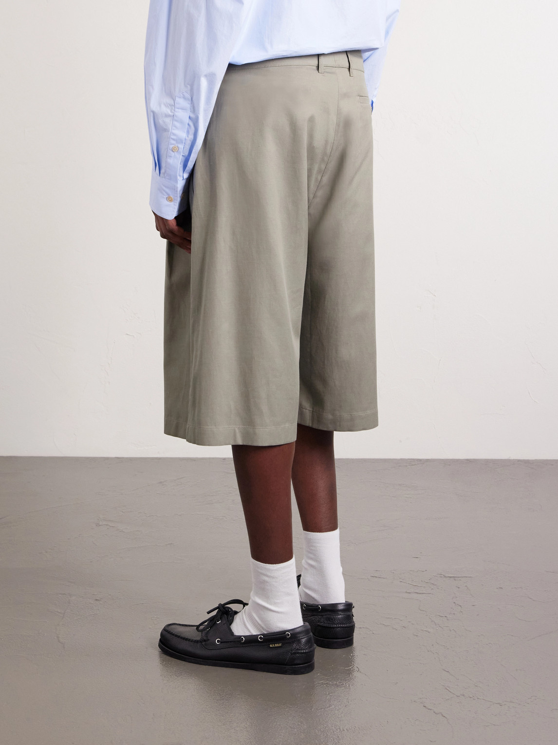  A Kind Of Guise - Juno Straight-leg Pleated Lyocell, Cotton And Linen-blend Shorts - Men - Green - It 44 