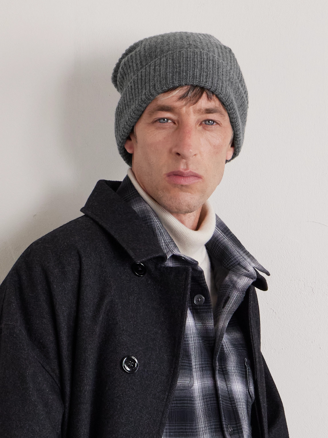 The Elder Statesman Statesman Ribbed Cashmere Beanie In Gray