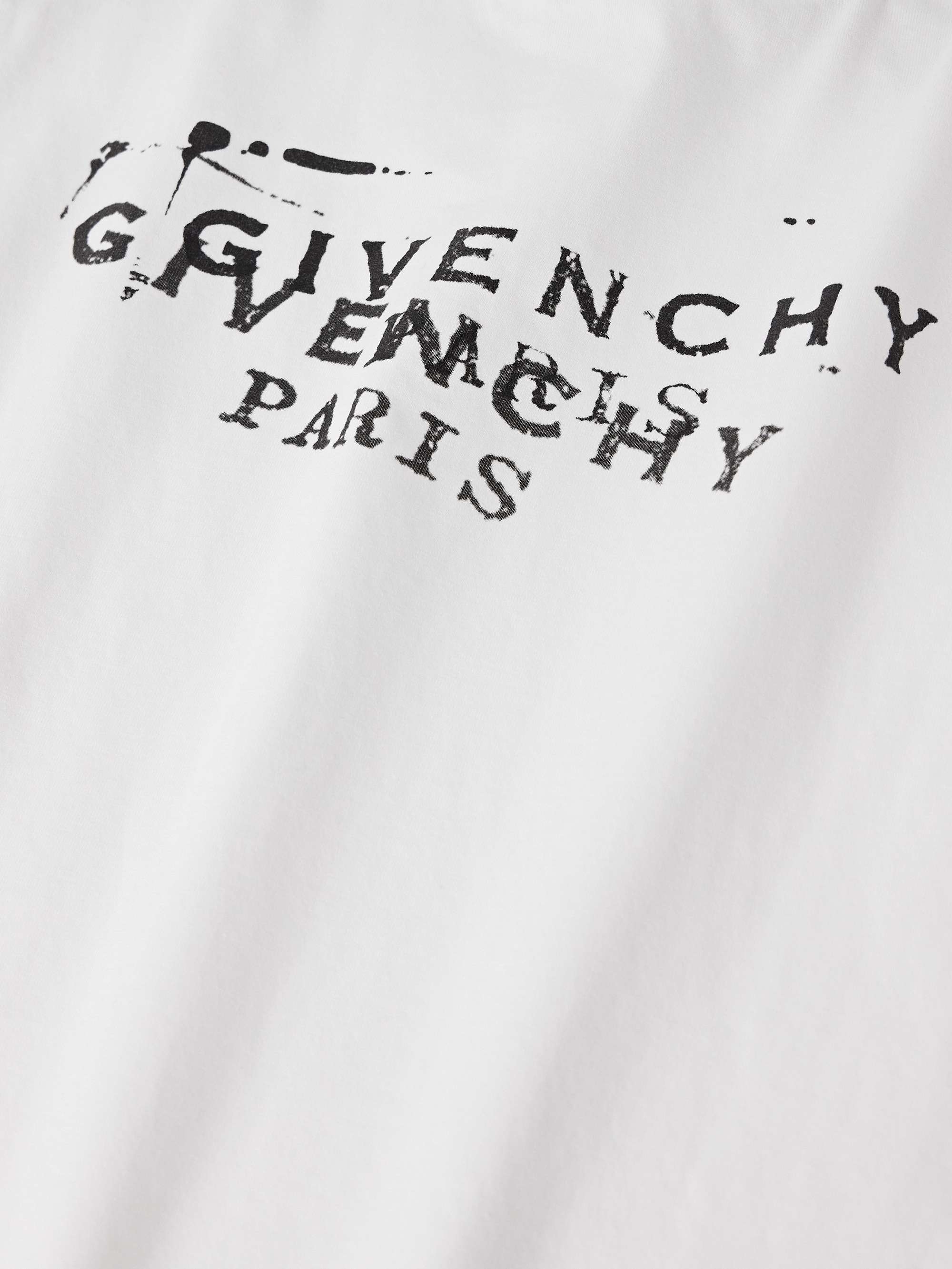 GIVENCHY 