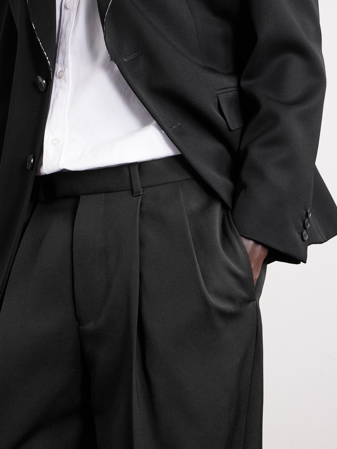 Givenchy Straight-leg Pleated Grain De Poudre Wool Trousers In Black