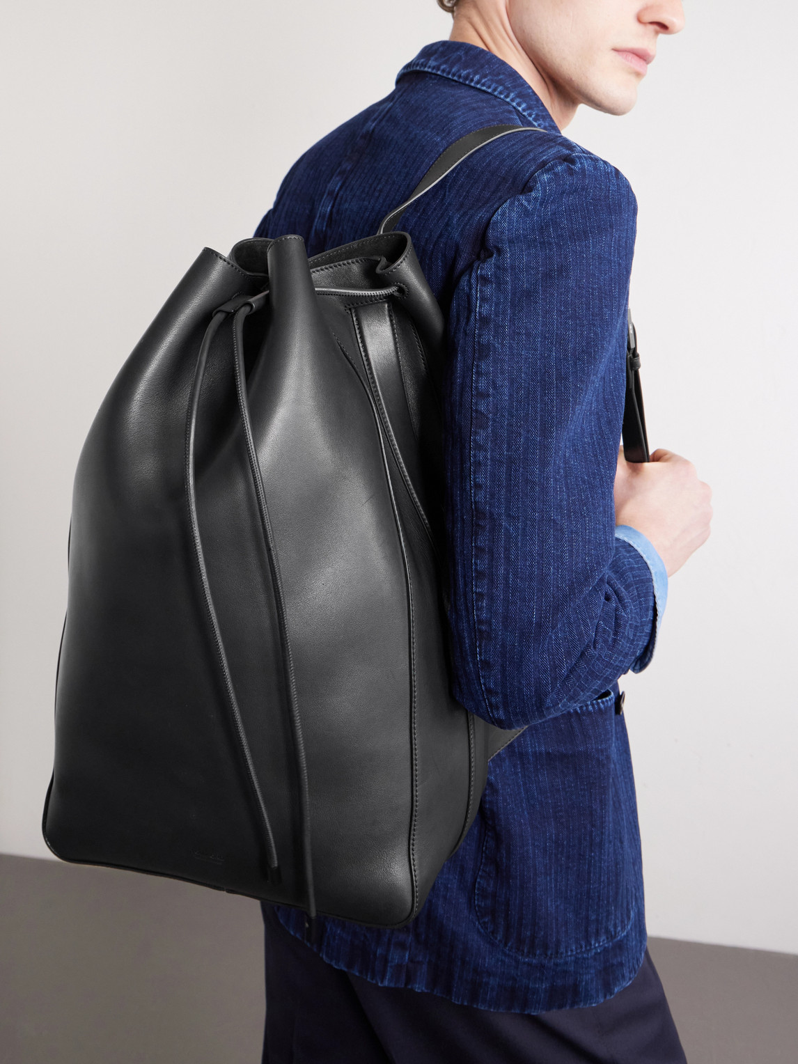 Tom Ford T Line Leather Drawstring Backpack In Black