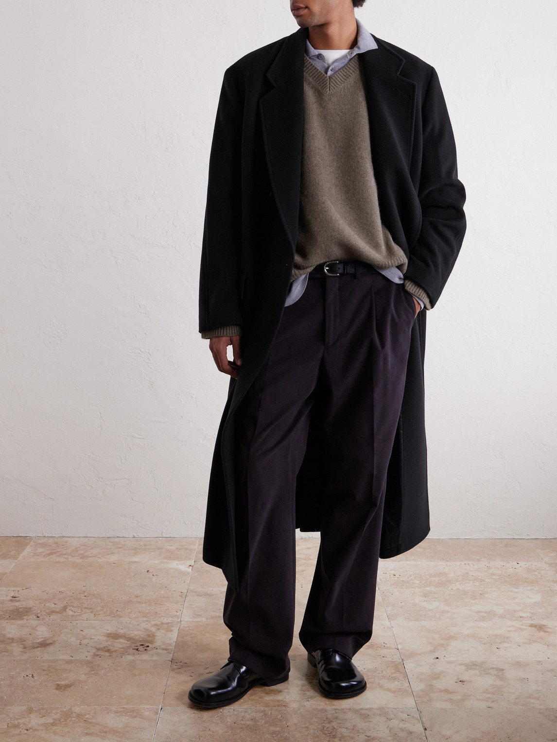 Auralee Chesterfield Double-breasted Coat In Black