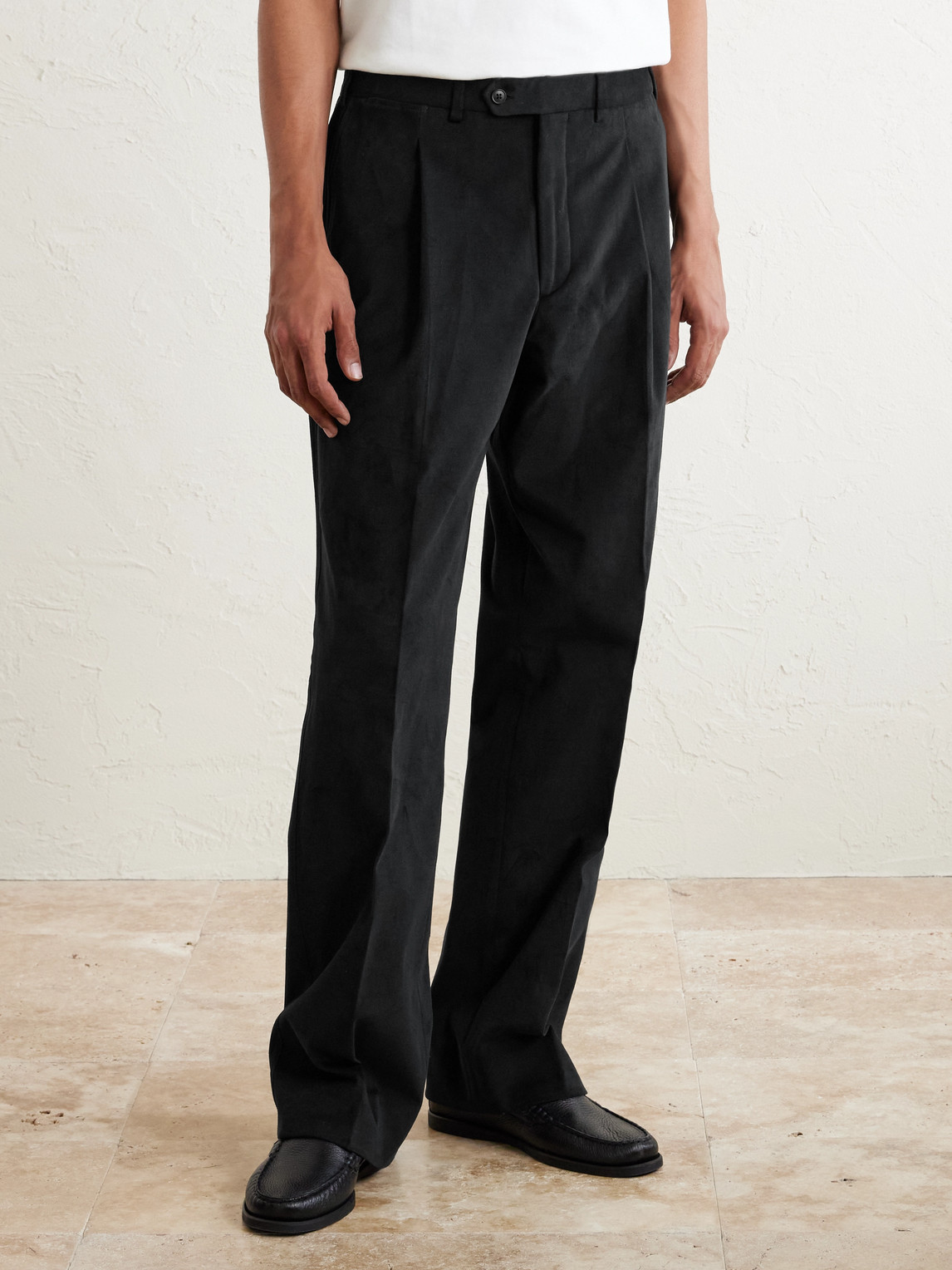 Straight-Leg Pleated Peached Cotton-Blend Trousers