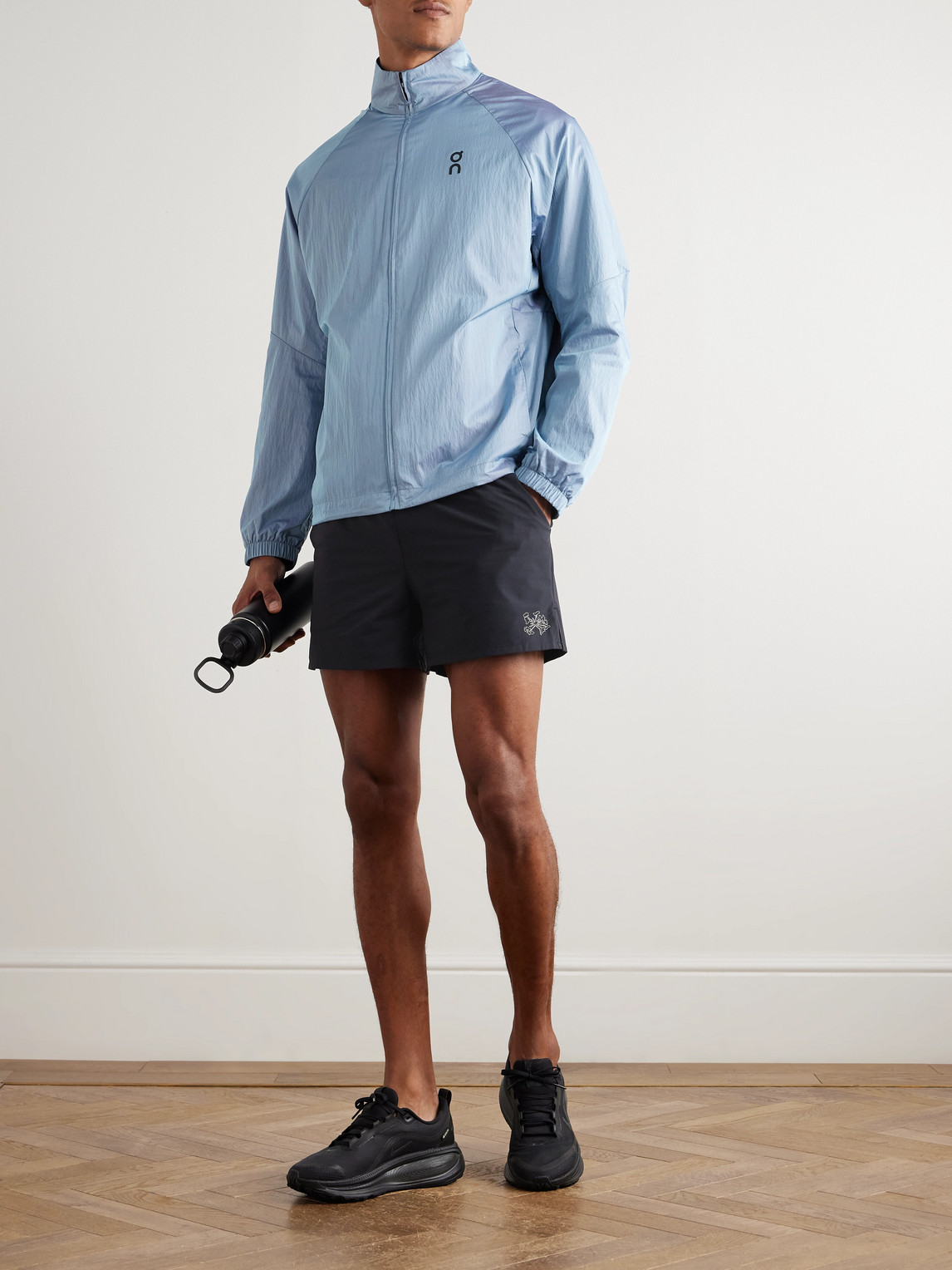 Marka Liner Straight-Leg 5" Mesh-Trimmed Recycled-Shell Running Shorts — 2