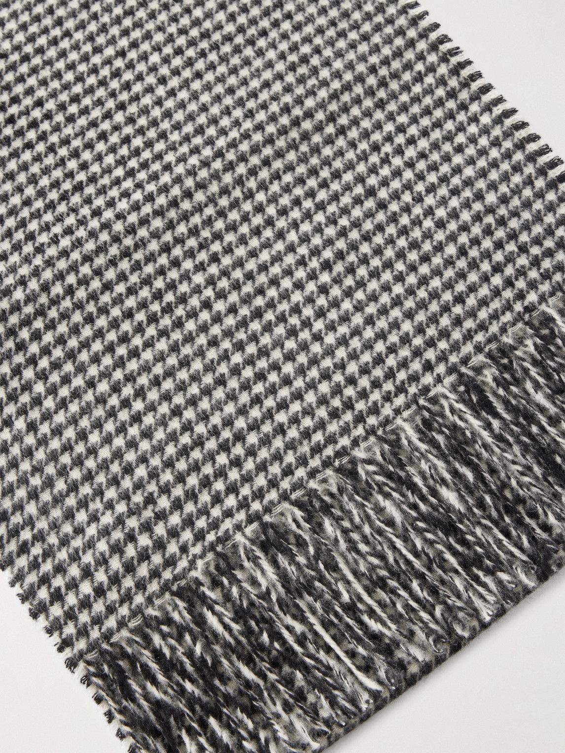  Nili Lotan - Fringed Houndstooth Cashmere Scarf - Men - Gray 