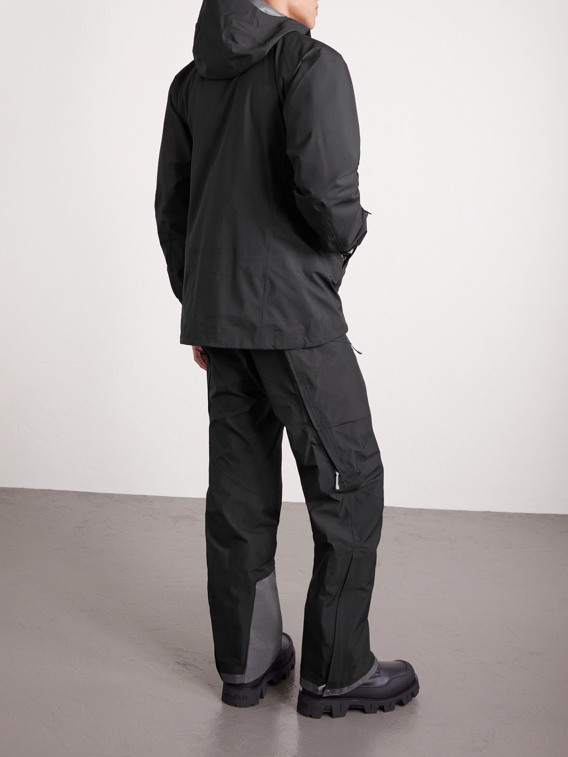  Houdini - Rollercoaster Recycled Hooded Ski Jacket - Men - Black - S 