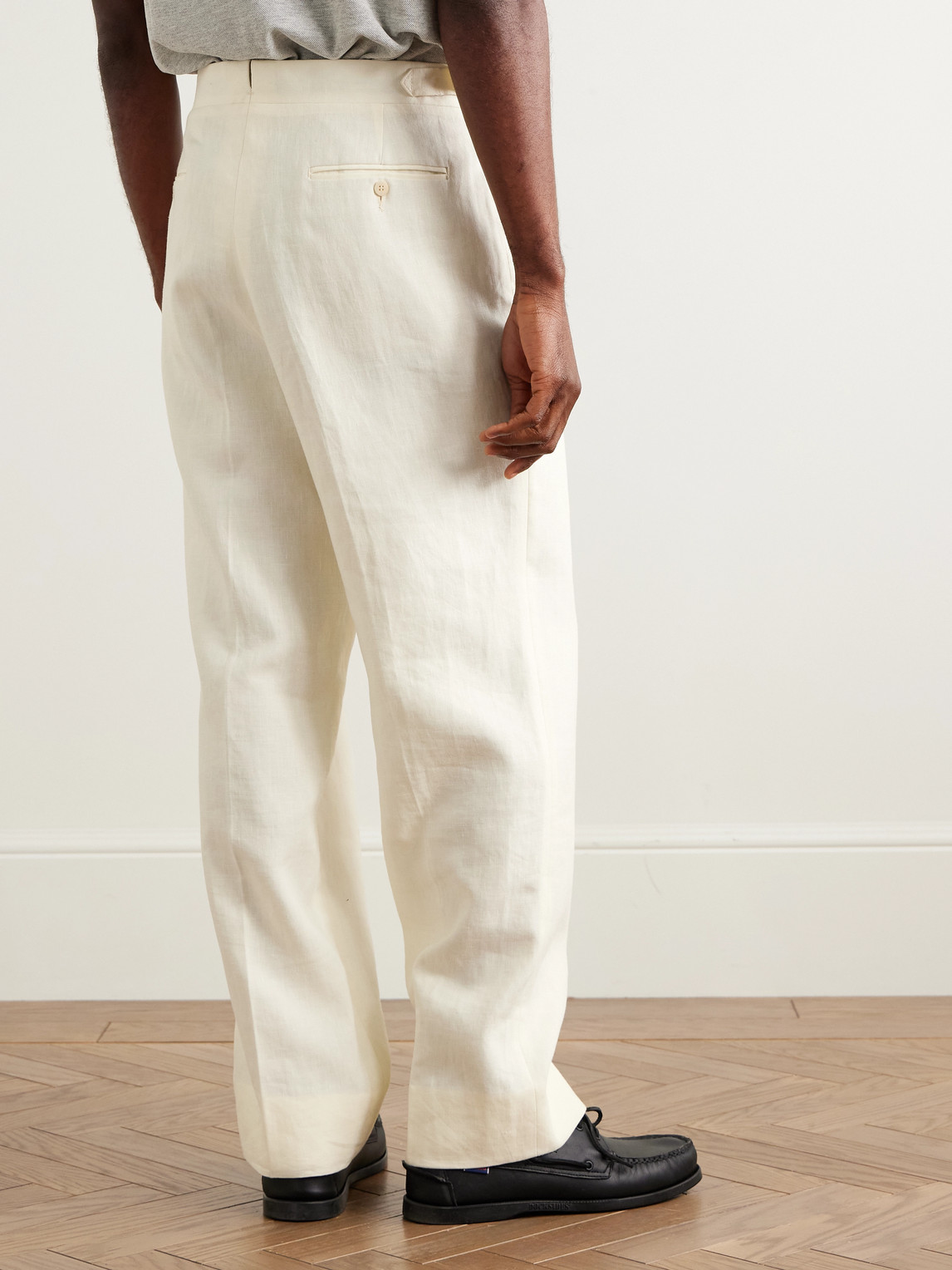  Stòffa - Straight-leg Pleated Linen Trousers - Men - Neutrals - It 46 