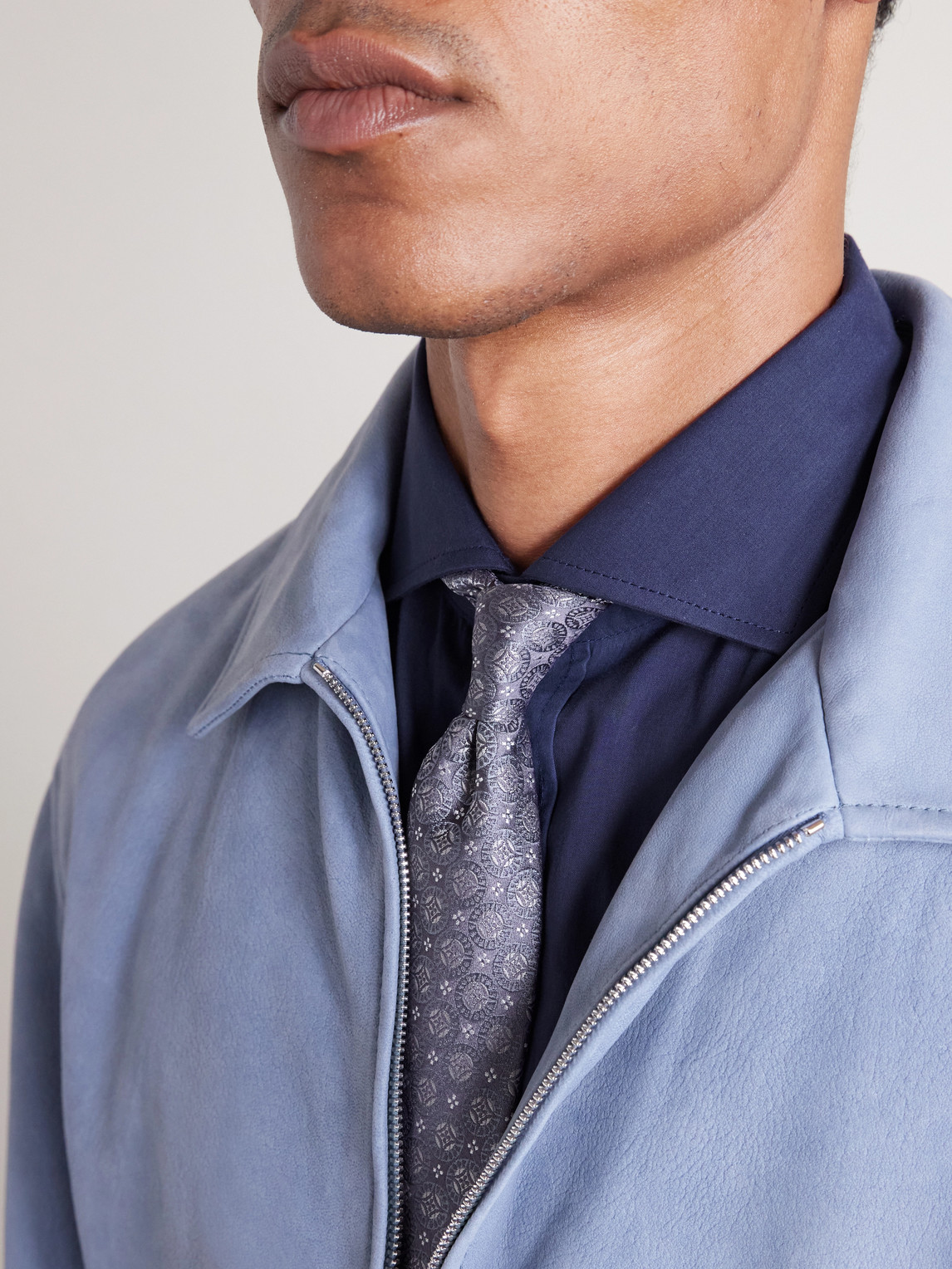 Cutaway-Collar Cotton Shirt