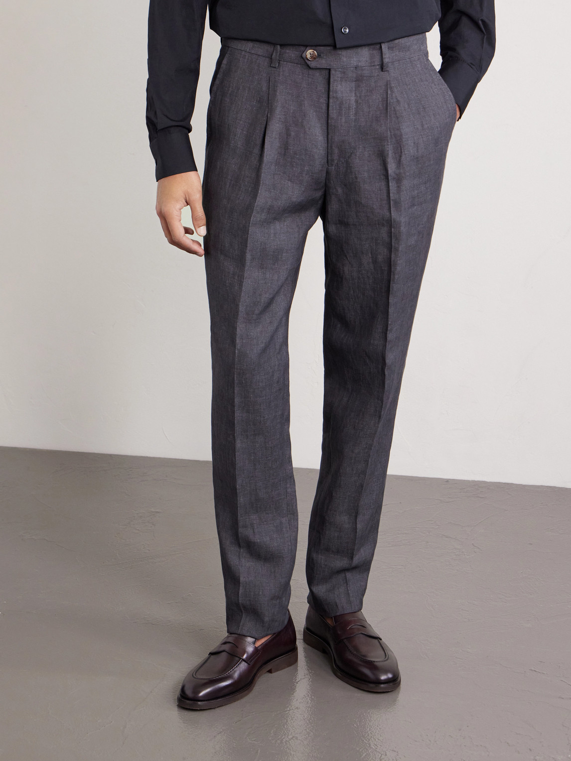  Brunello Cucinelli - Slim-fit Pleated Linen Suit Trousers - Men - Gray - It 48 