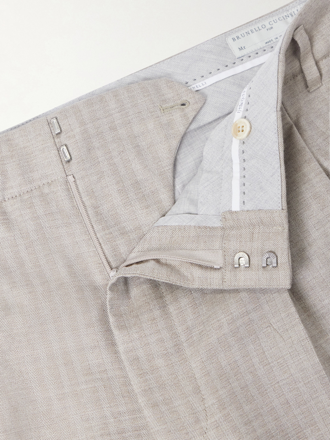 Tapered Pleated Cashmere And Silk-Blend Suit Trousers