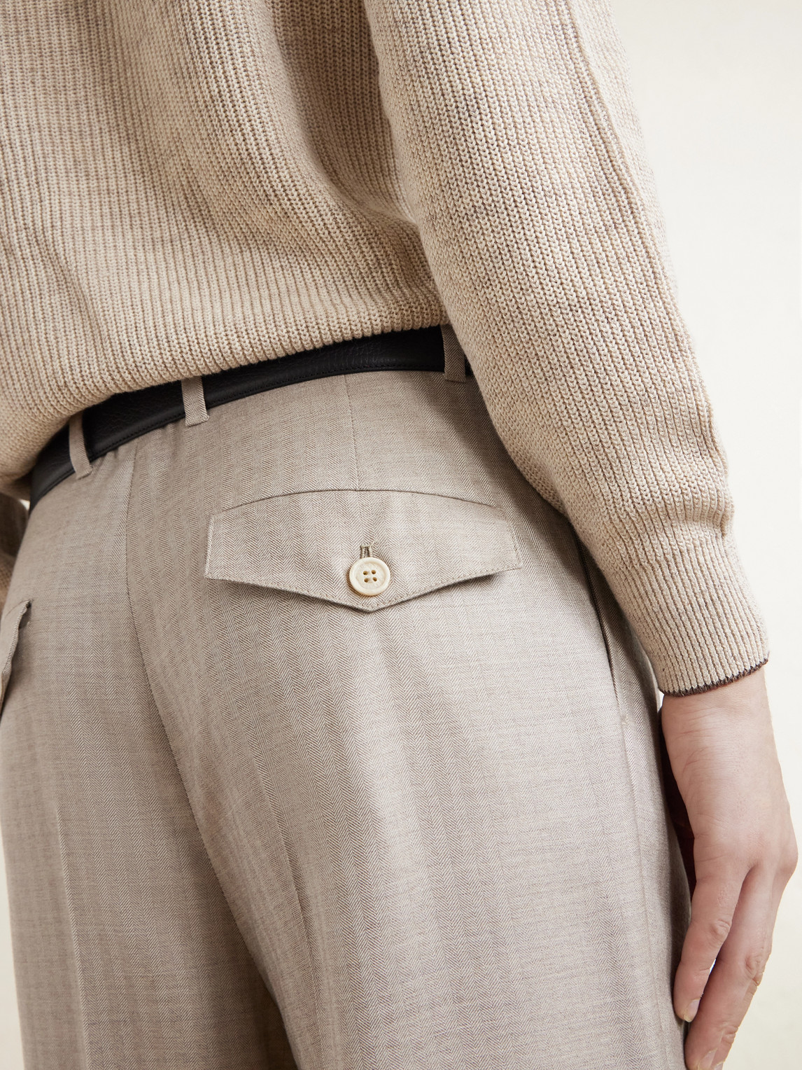 Tapered Pleated Cashmere And Silk-Blend Suit Trousers