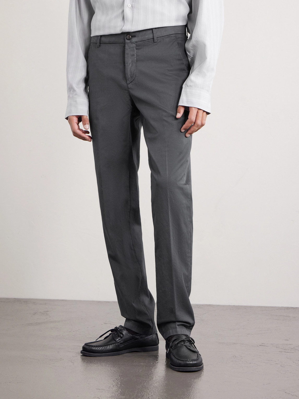 Straight-Leg Pleated Stretch Cotton And Silk-Blend Trousers