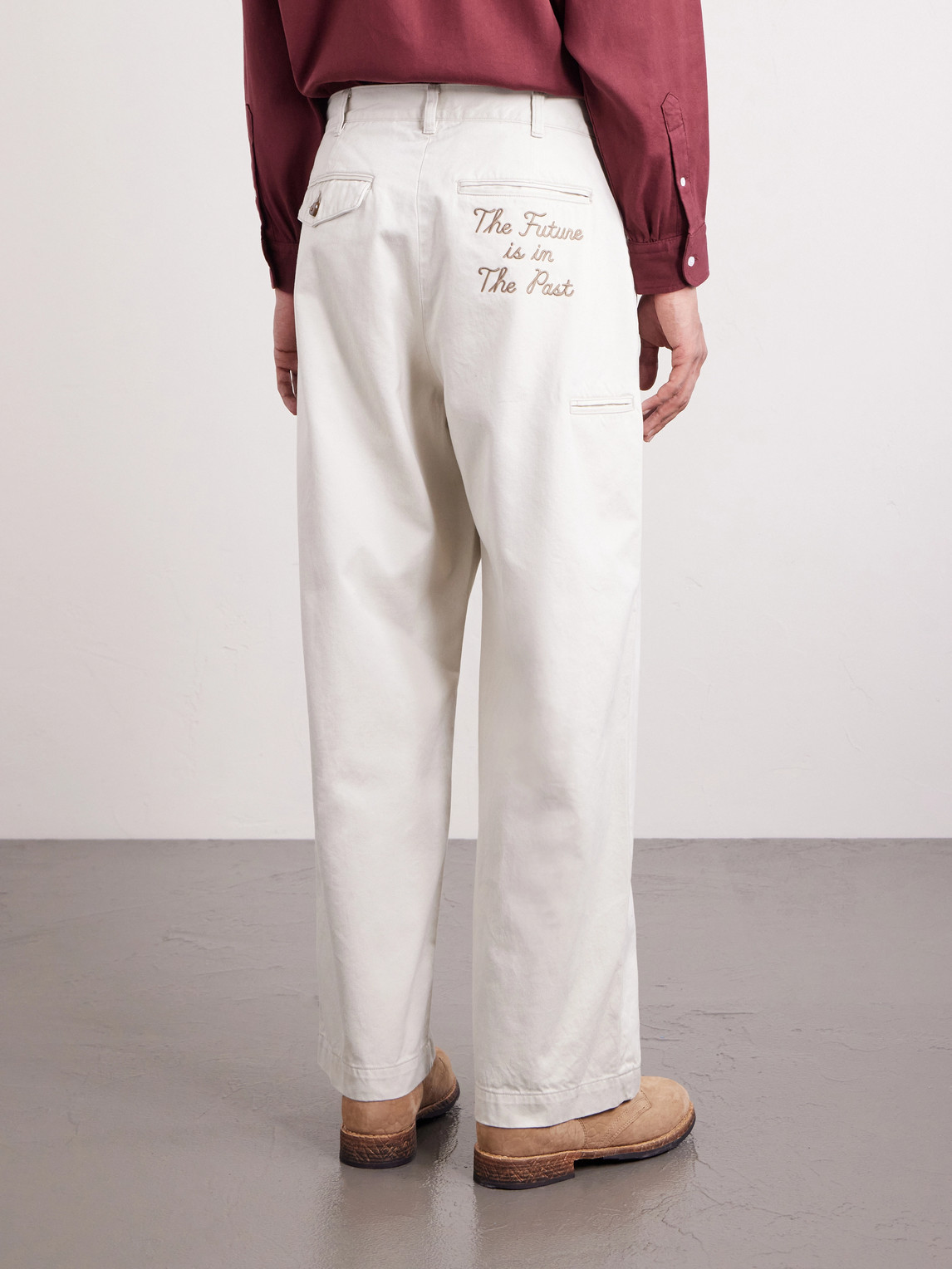 Wide-Leg Logo-Embroidered Pleated Cotton-Twill Chinos