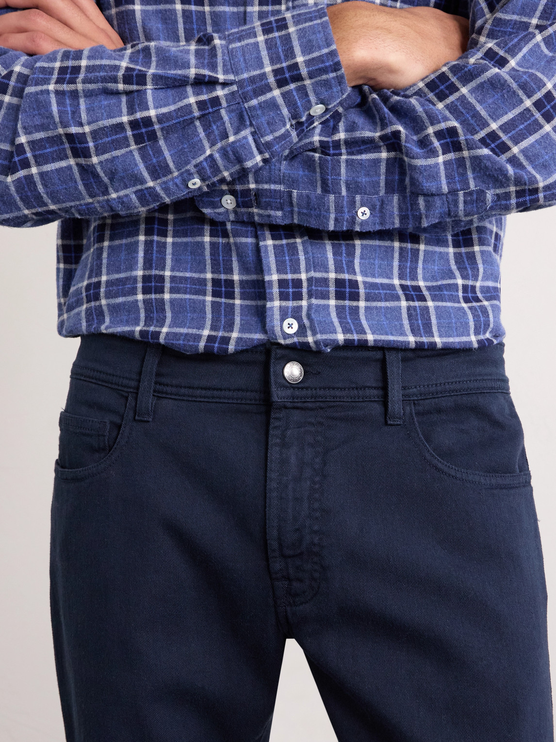 Fit Straight-Leg Jeans Slim