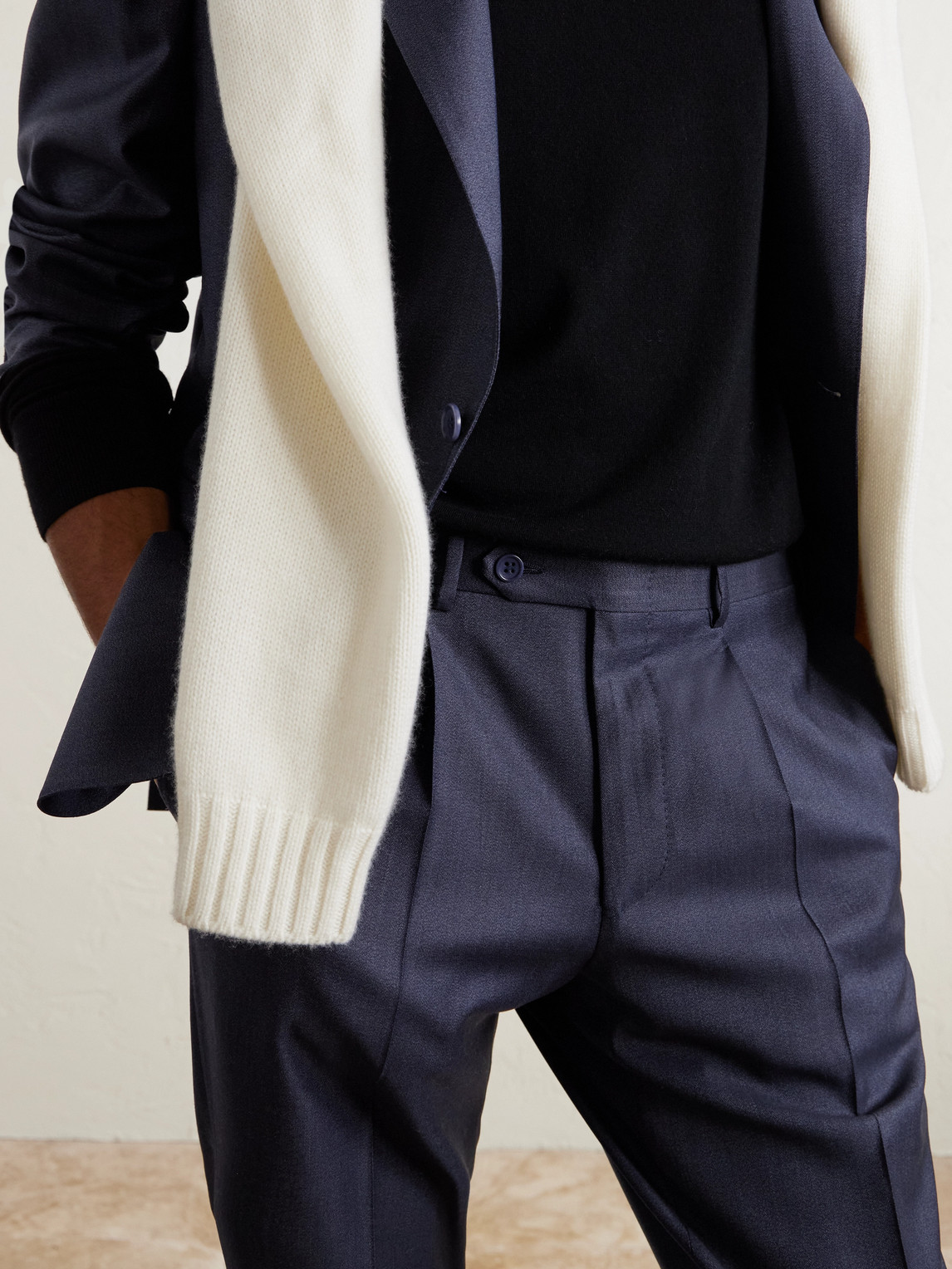 Canali Straight-leg Pleated Stretch-wool And Cashmere-blend Suit Trousers In Blue