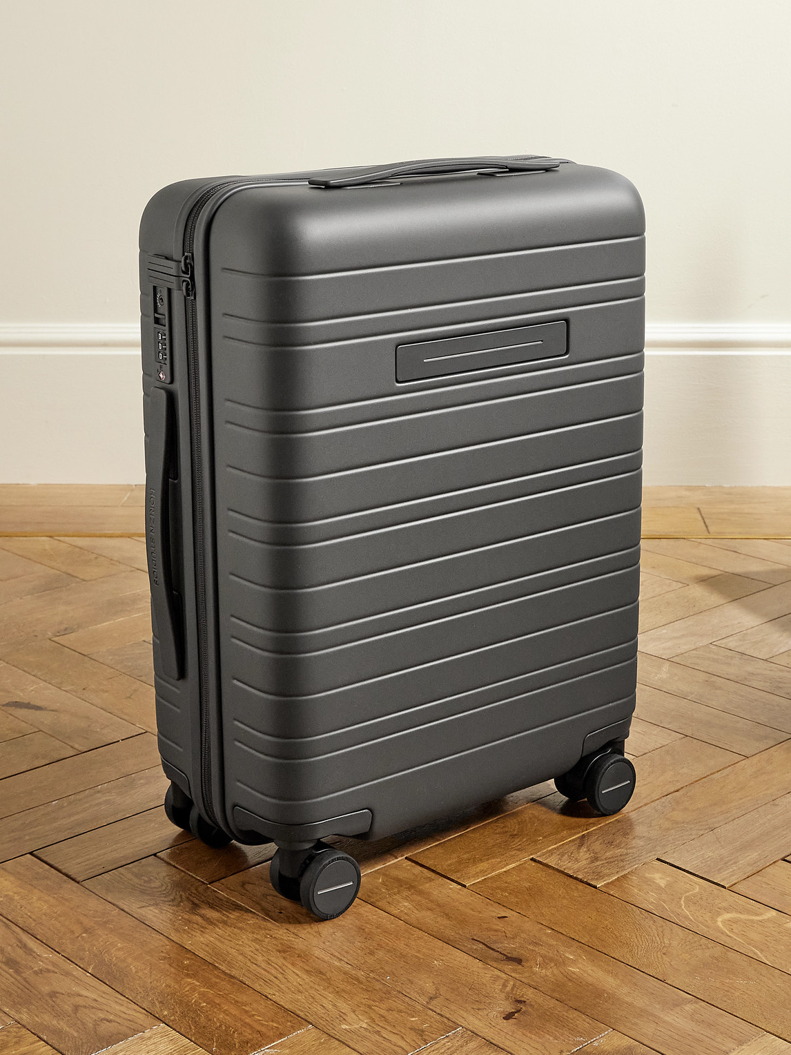 Horizn Studios H5 Re Hardshell Cabin Suitcase In Gray