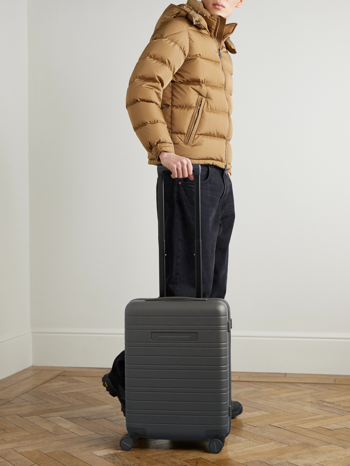 H5 RE Hardshell Cabin Suitcase — 2